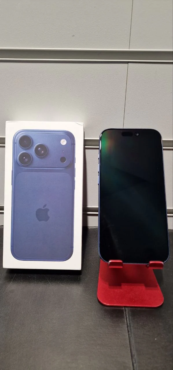 Apple iPhone 17 Pro (A3523) 1TB Deep Blue, Unlocked - Image 3