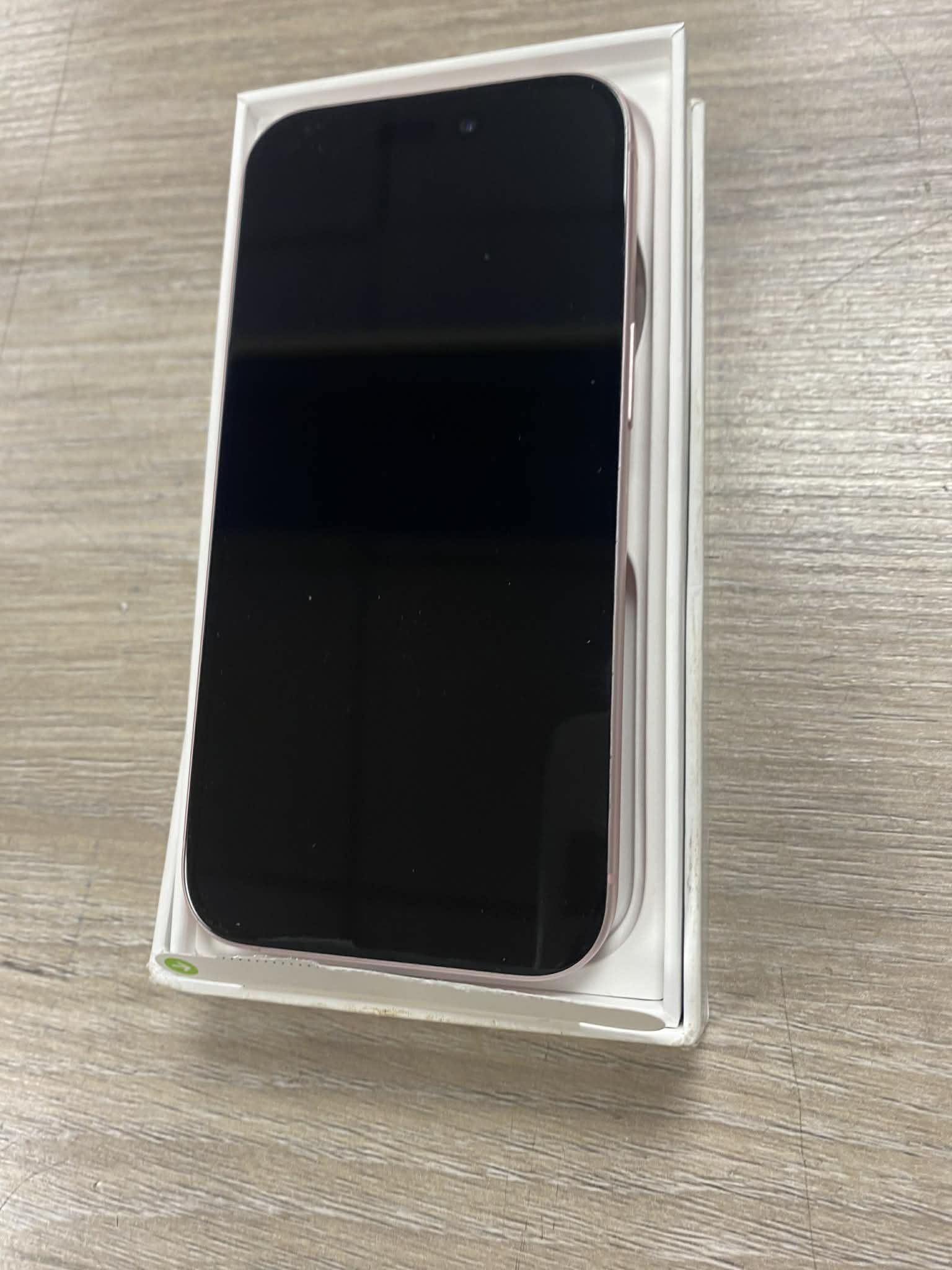 Apple iPhone 15 - Image 3