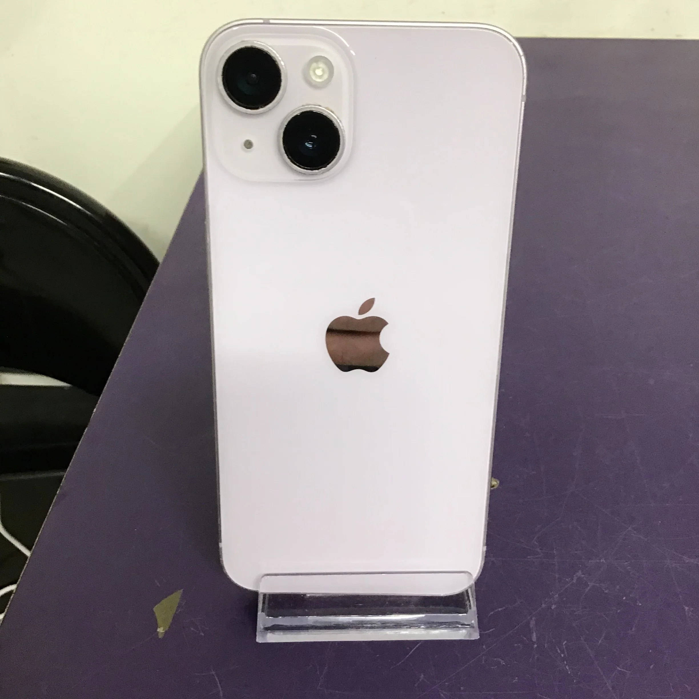 Apple iPhone 14 - Image 4