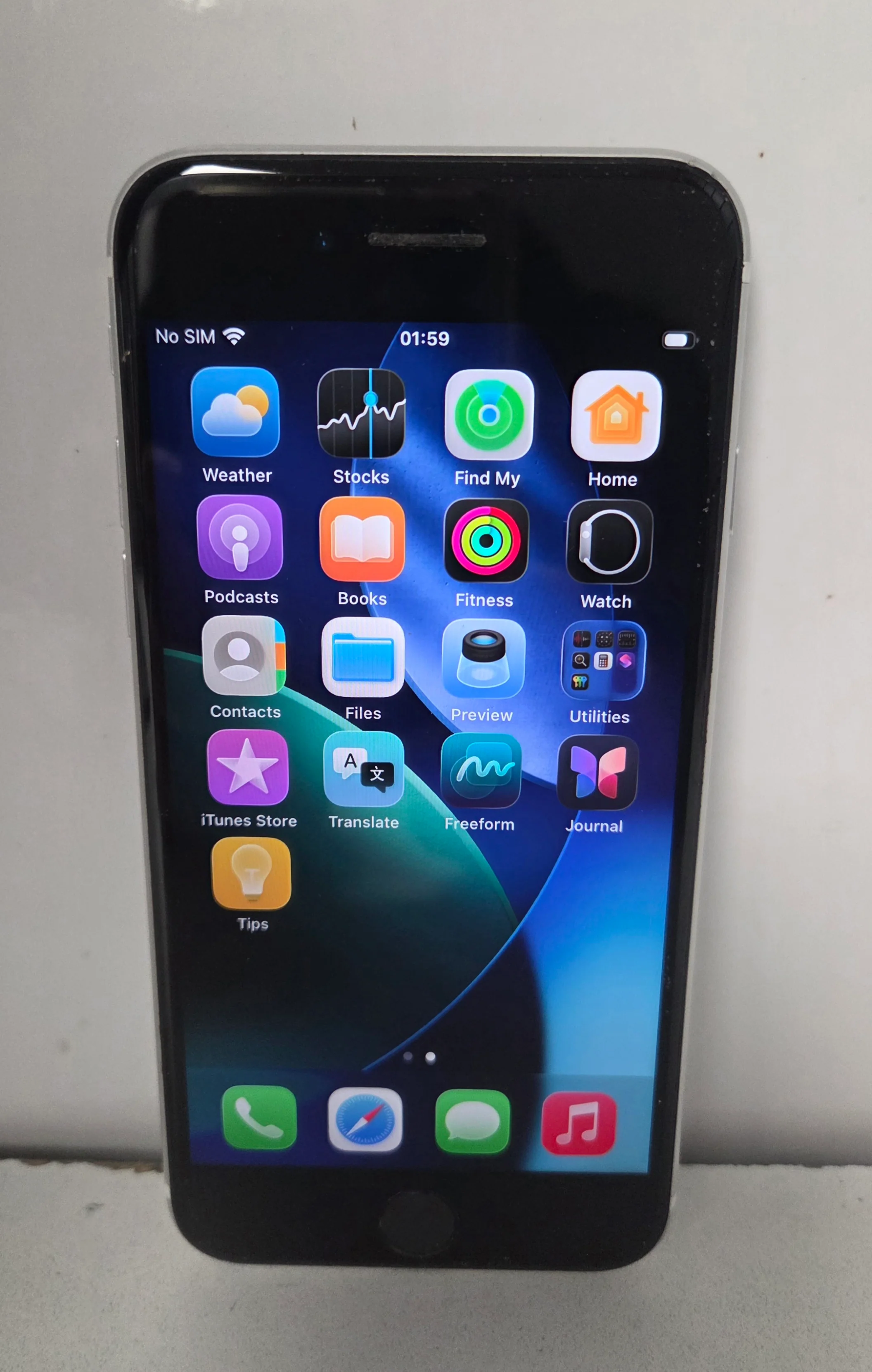 Apple iPhone SE 2nd Gen 64GB White - Unlocked *76% Battery Health* - Image 2