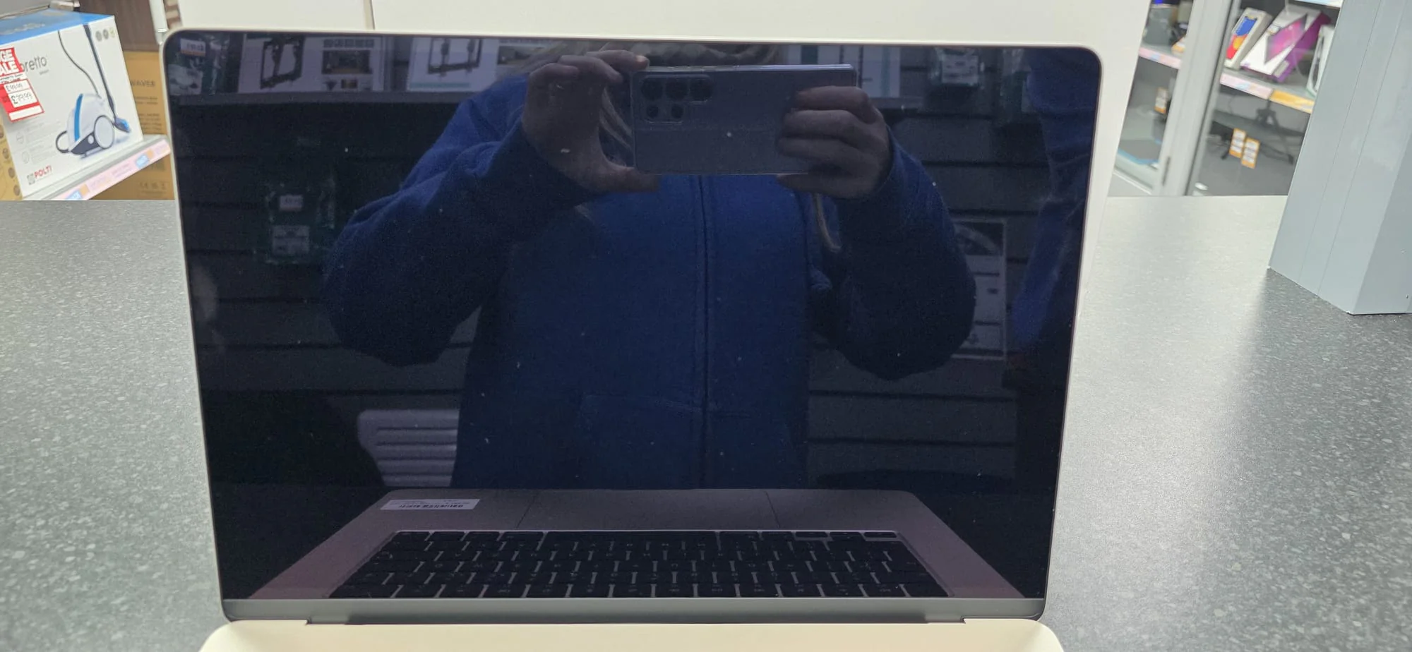 Apple MacBook Air 15.3" Apple M4 16gb 256gb - Image 3
