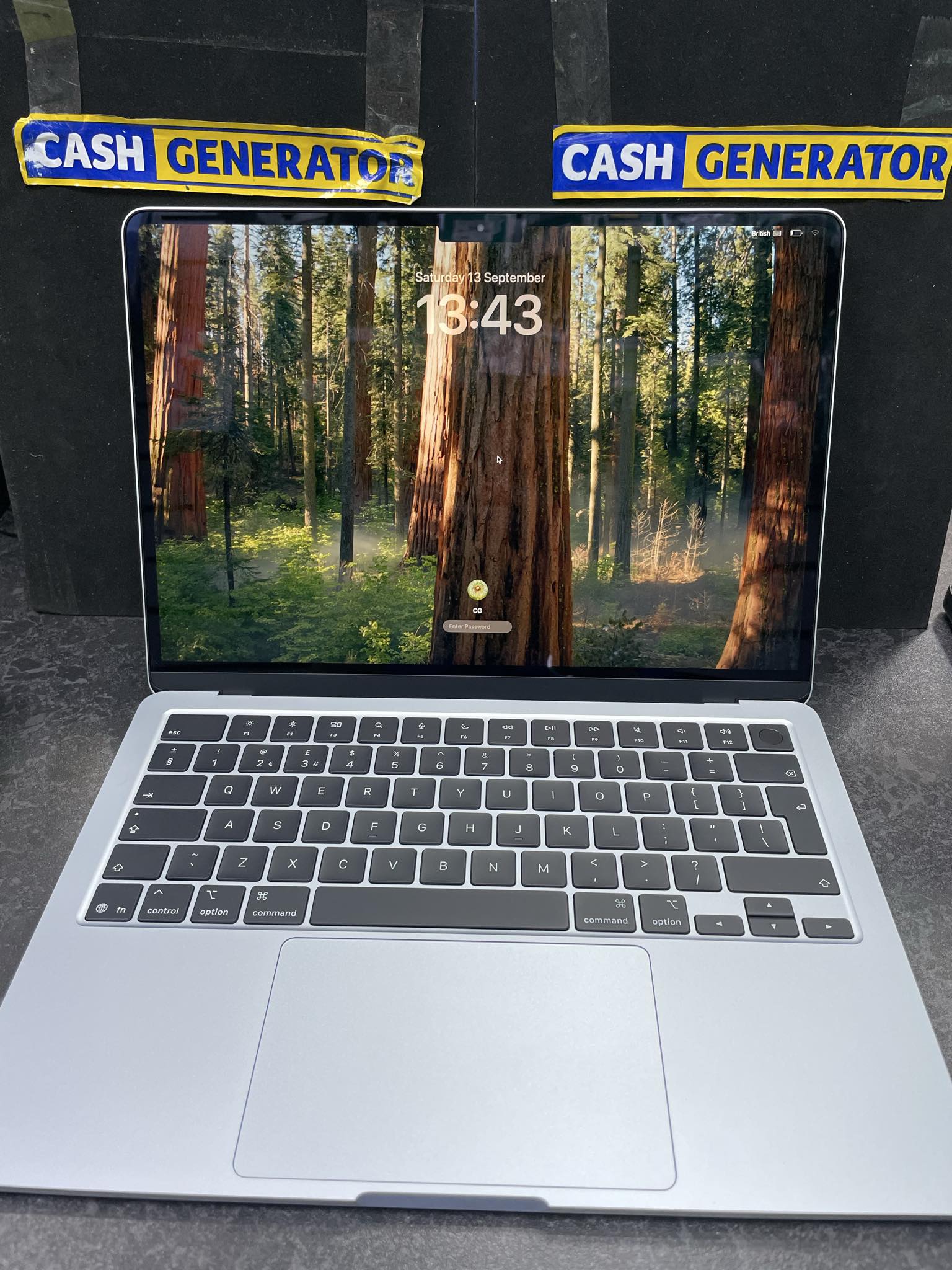 Apple MacBook Air-2025 (13-inch, M4, 16GB, 256GB) - Sky Blue - Image 2