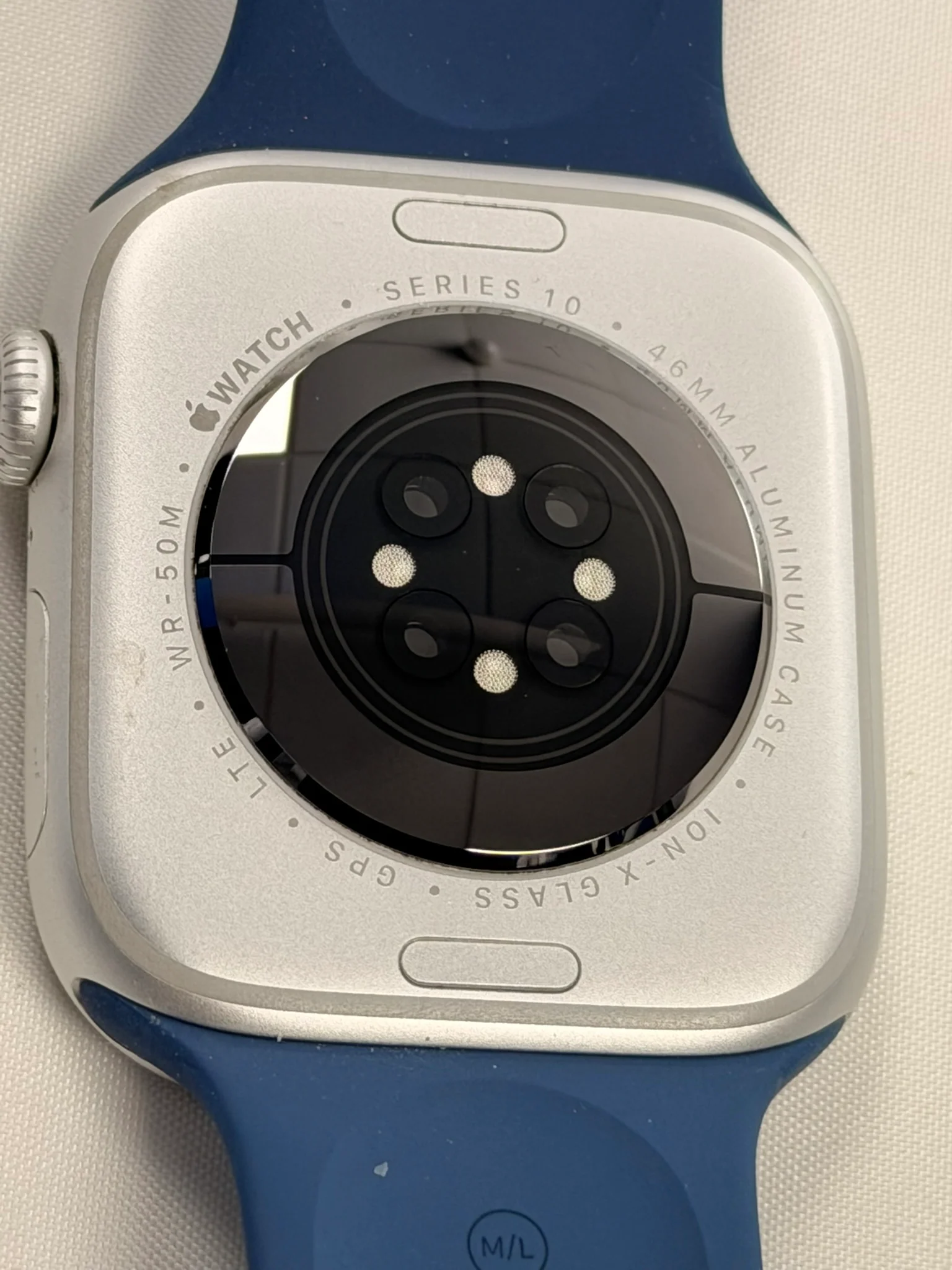 apple watch series 10 46mm cellular boxed - Image 4