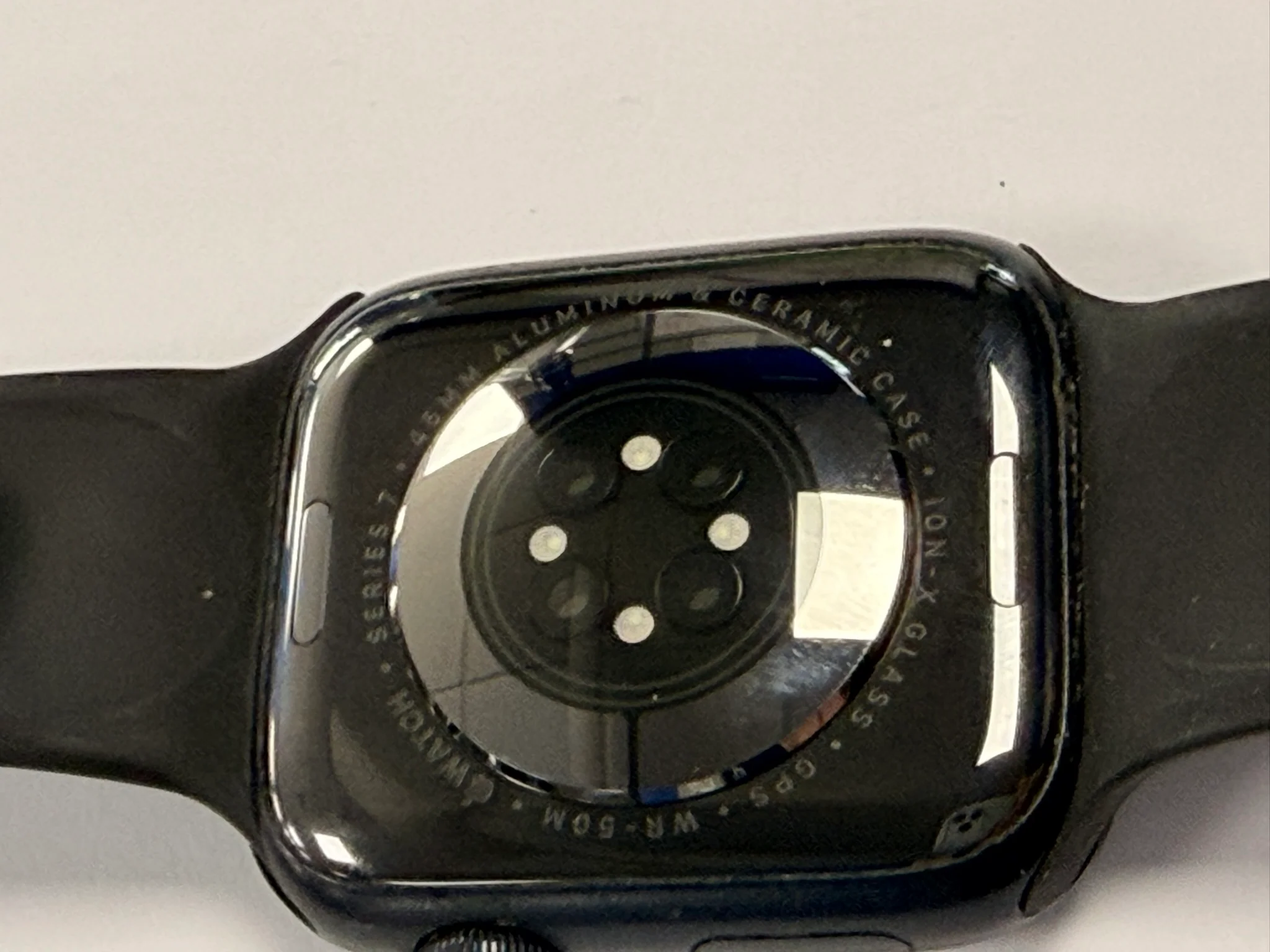 apple watch series 7 45mm - Image 4