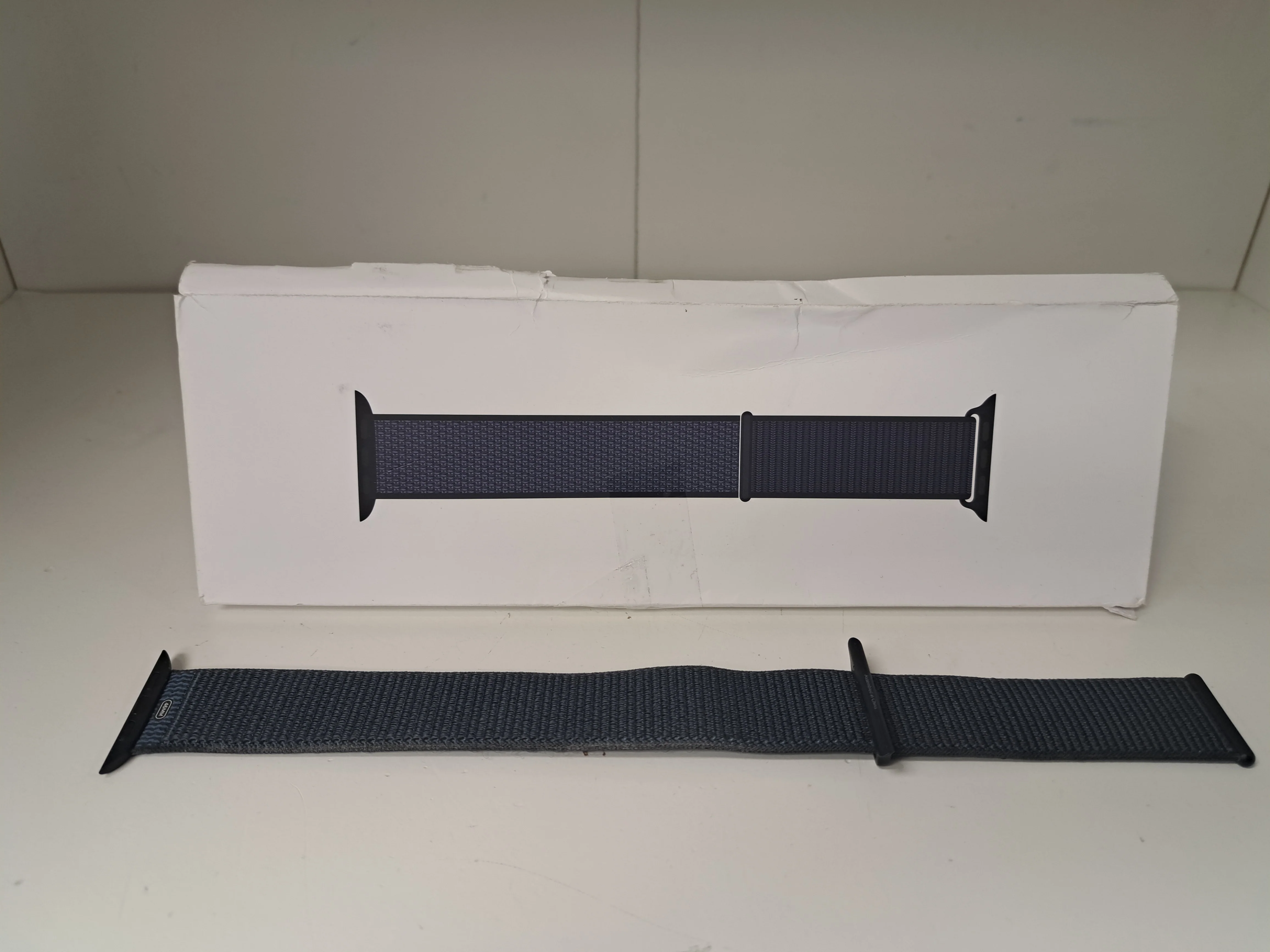 Apple Watch Sport Loop 46mm - Great Yarmouth - Image 3