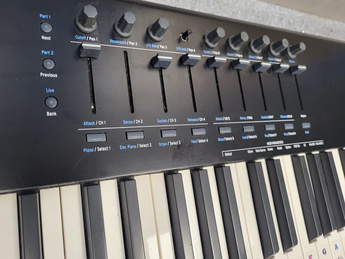Arturia KeyLab 88 MKII Black Keyboard MIDI Controller - Black - Image 3