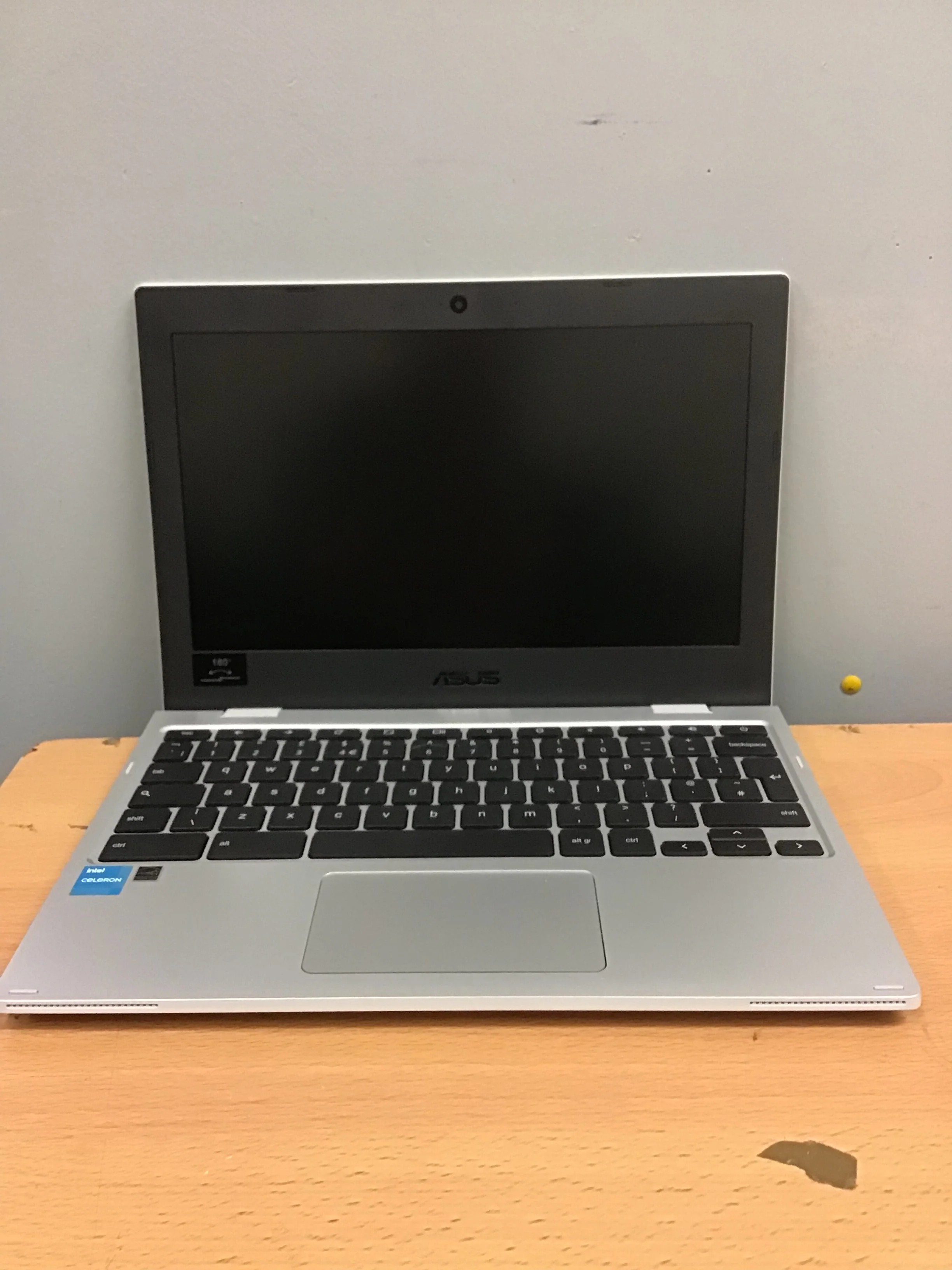 Asus Chromebook CB1 CB1500CKA-NJ0407 - 15.6" - Intel Celeron - N4500 - 4 GB RAM - 64 GB eMMC