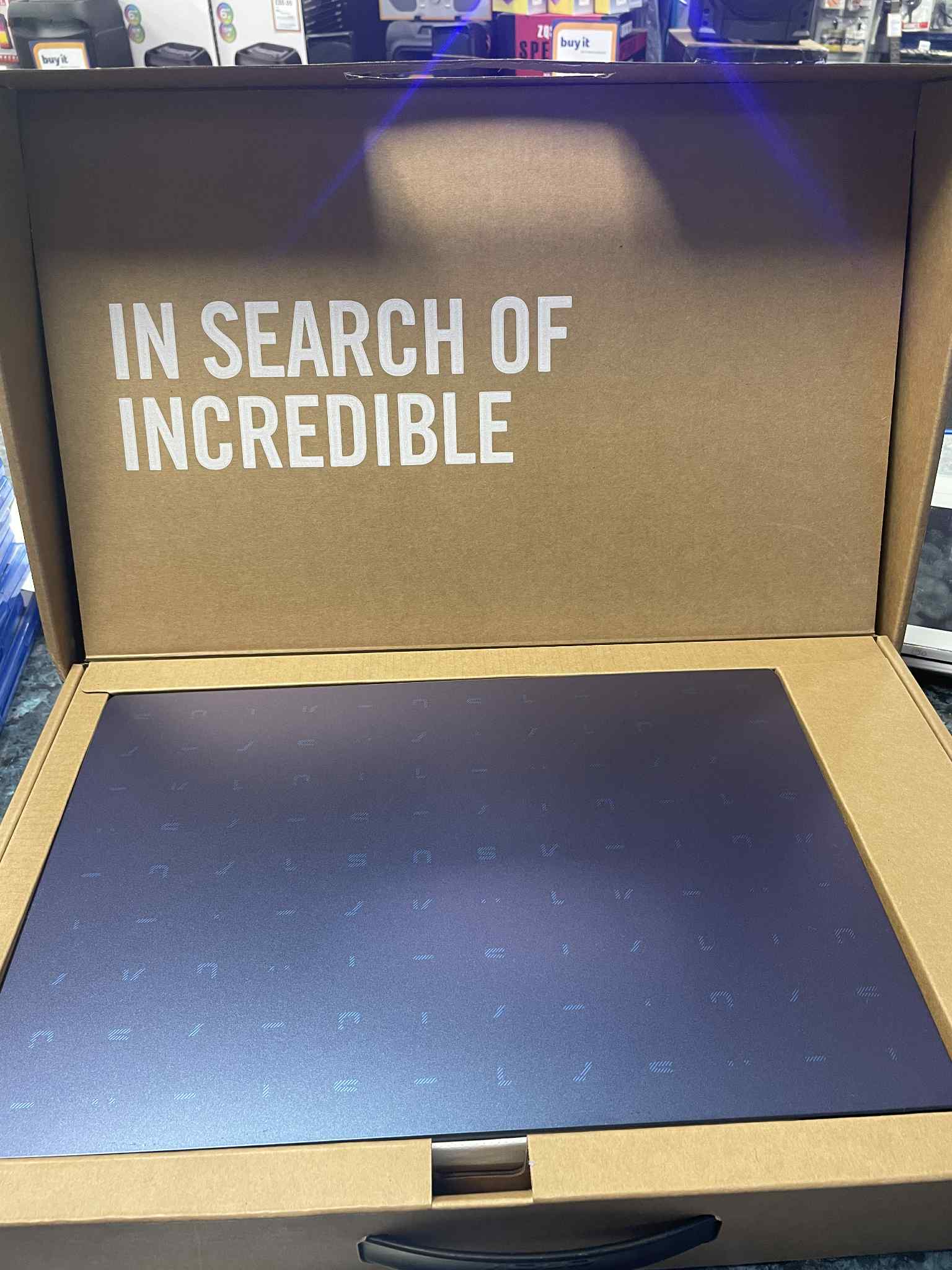 Asus E410K 4GB laptop - Image 2