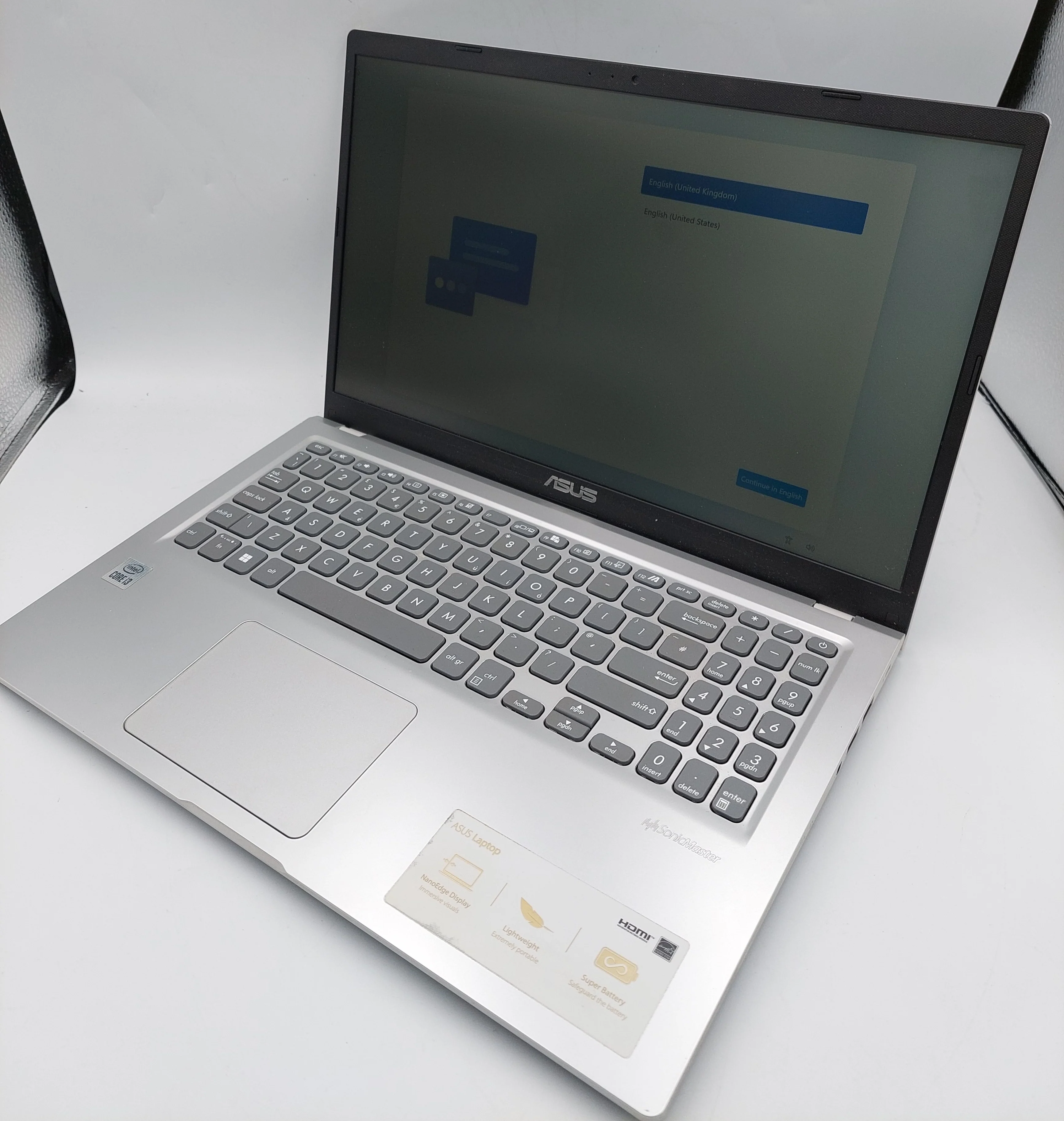 Asus X515JA/i3-1005G1/8GB Ram/256GB SSD/15"/W11/Unboxed with Charger