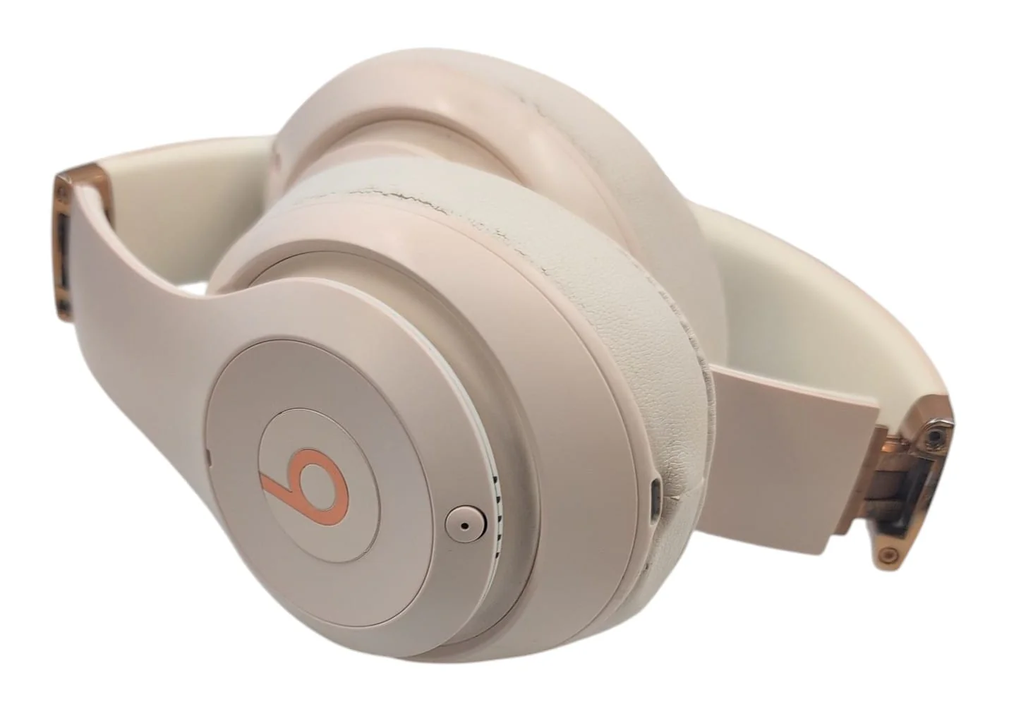 Beats Studio3 Wireless Over-Ear ANC Headphones Rose Gold - Image 3
