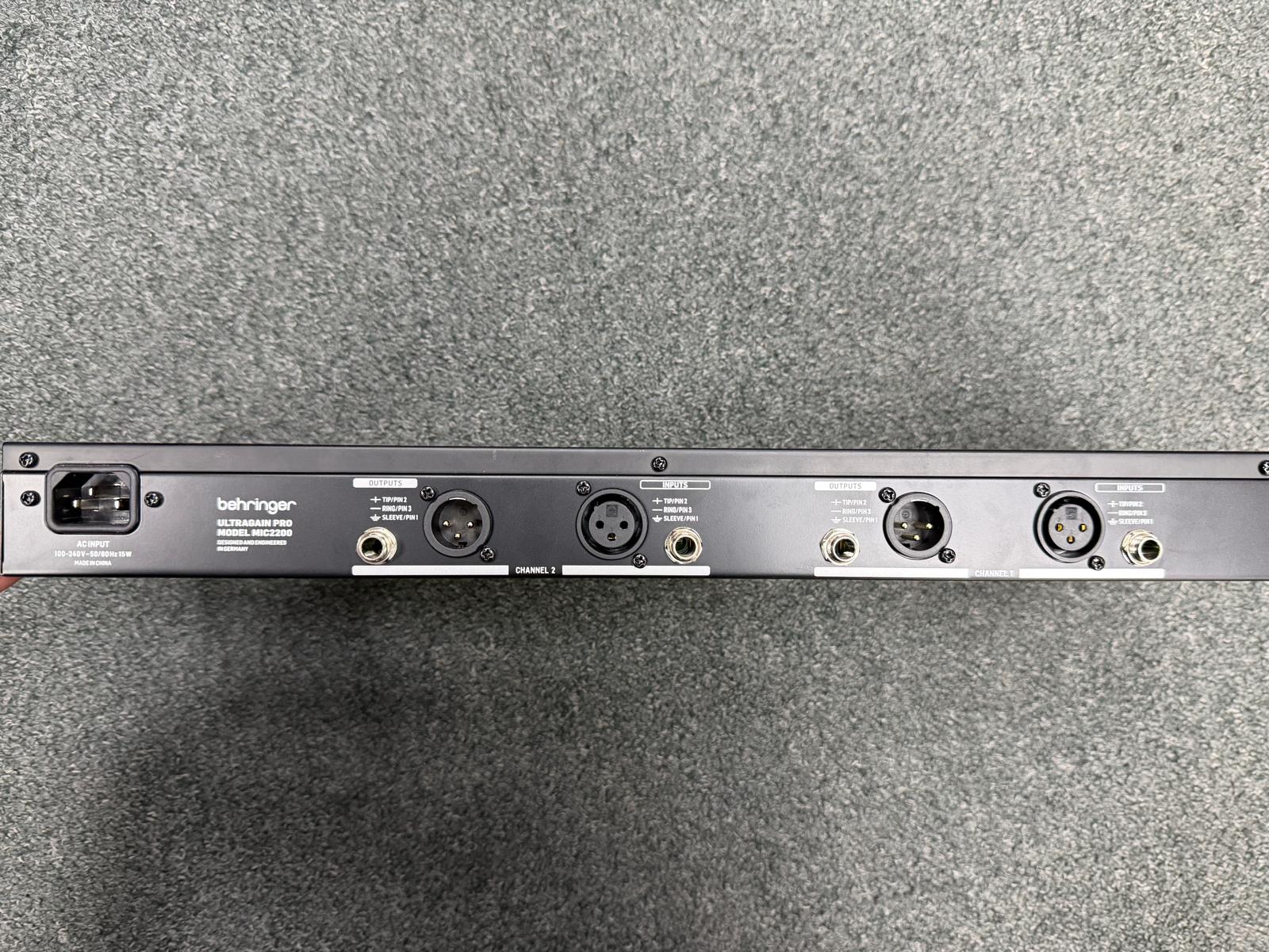 Behringer MIC2200 V2 Tube Mic/Line Preamp - Image 3