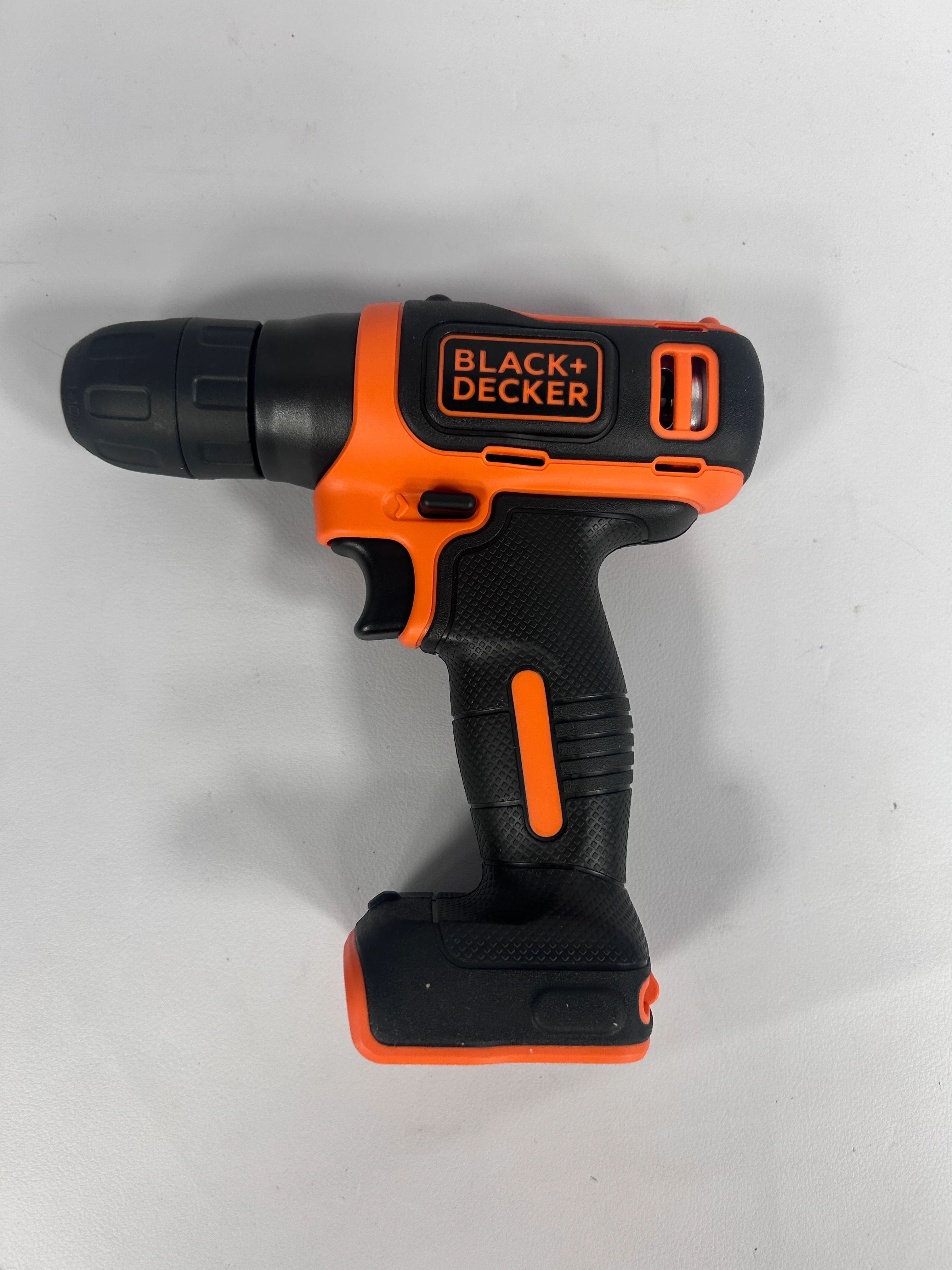 Black & Decker BDCDD12K Pistol Grip Drill Lithium-Ion (Li-Ion) 1.5Ah ,Orange (Collection Only) - Image 3