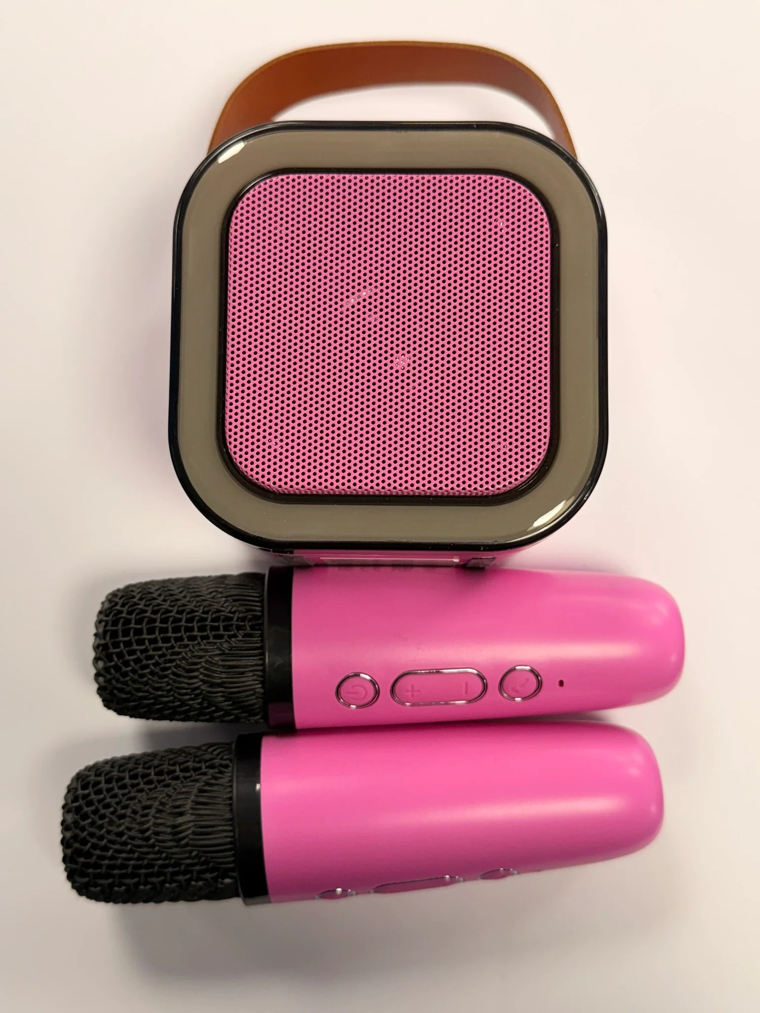 bluetooth speaker with microphones