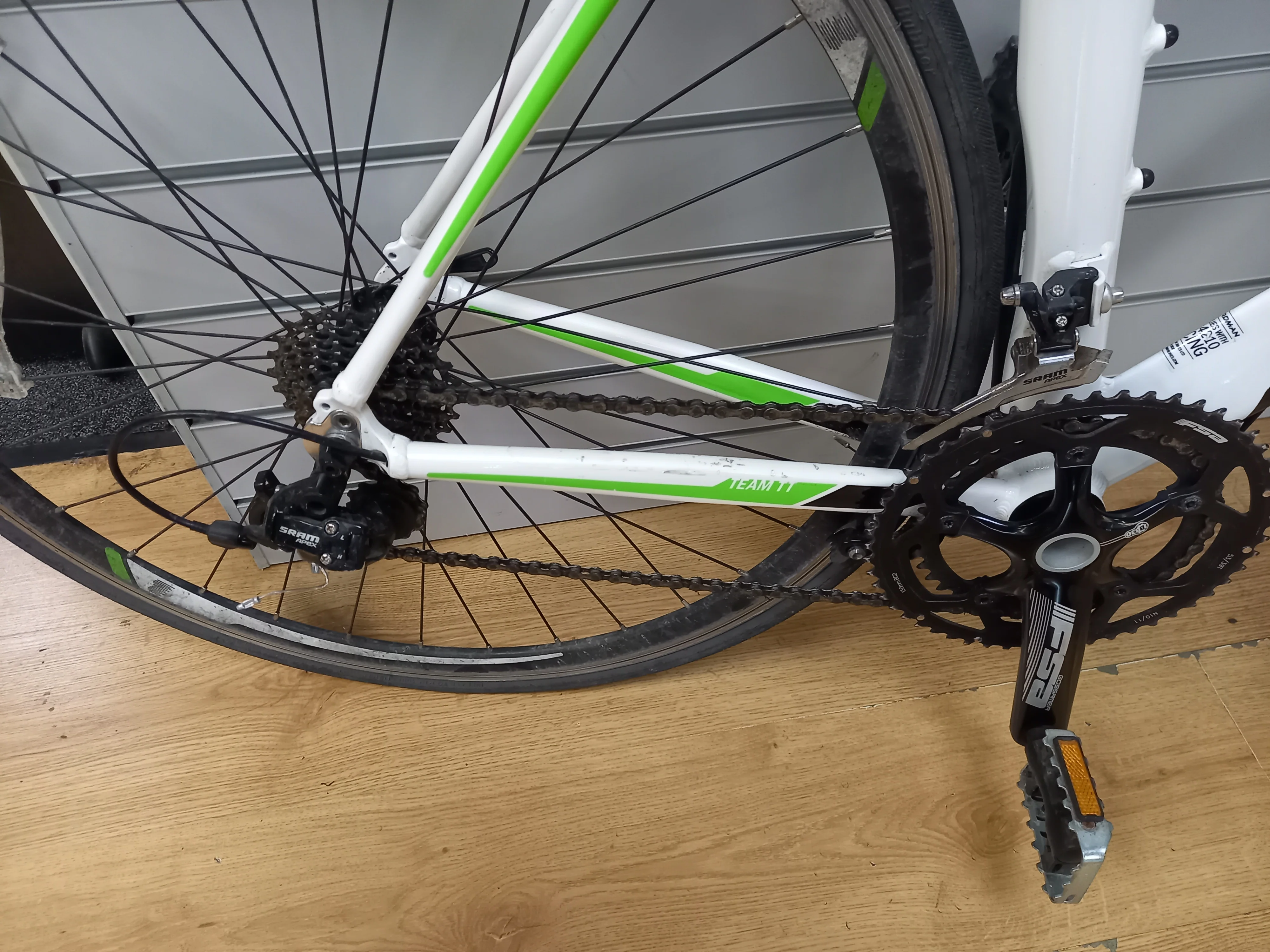 Boardman Time Trial Bike 18"/46cm **COLLECTION** - Image 4