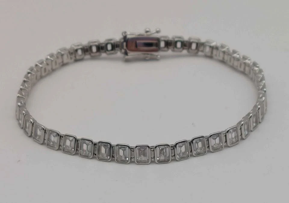 **BRAND NEW** 925 silver bracelet 11.8g 8.5" boxed - Image 2