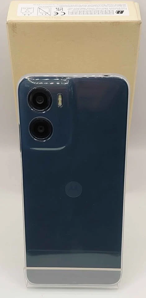 Motorola Moto E15 (2GB + 64GB) Denim Blue Unlocked *BRAND NEW Opened In shop* - Image 3