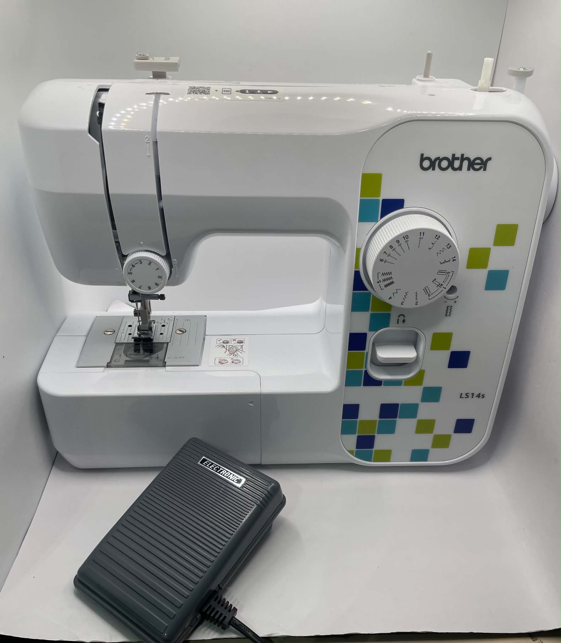 Brother LS14s Sewing Machine - Image 2