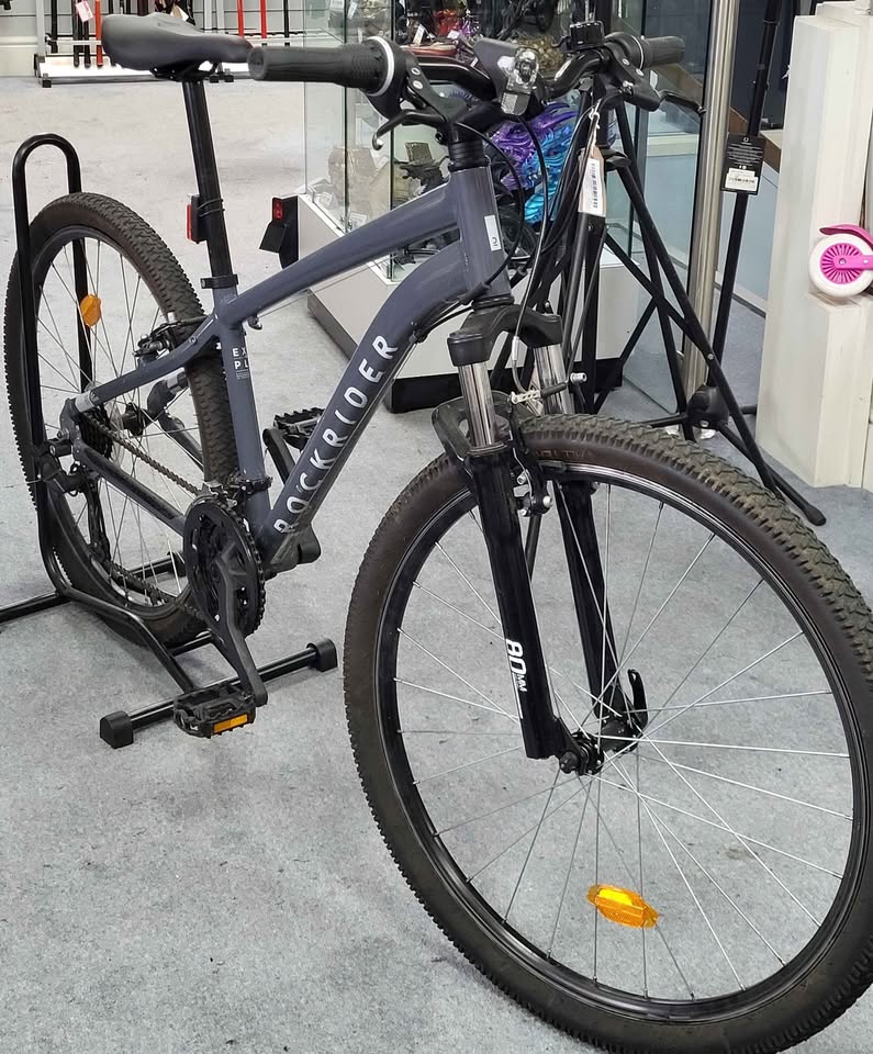 B'twin Rockrider EXPL50 Unisex MTB - 14" Frame, 27.5 Wheels, 21 Speed - Image 2