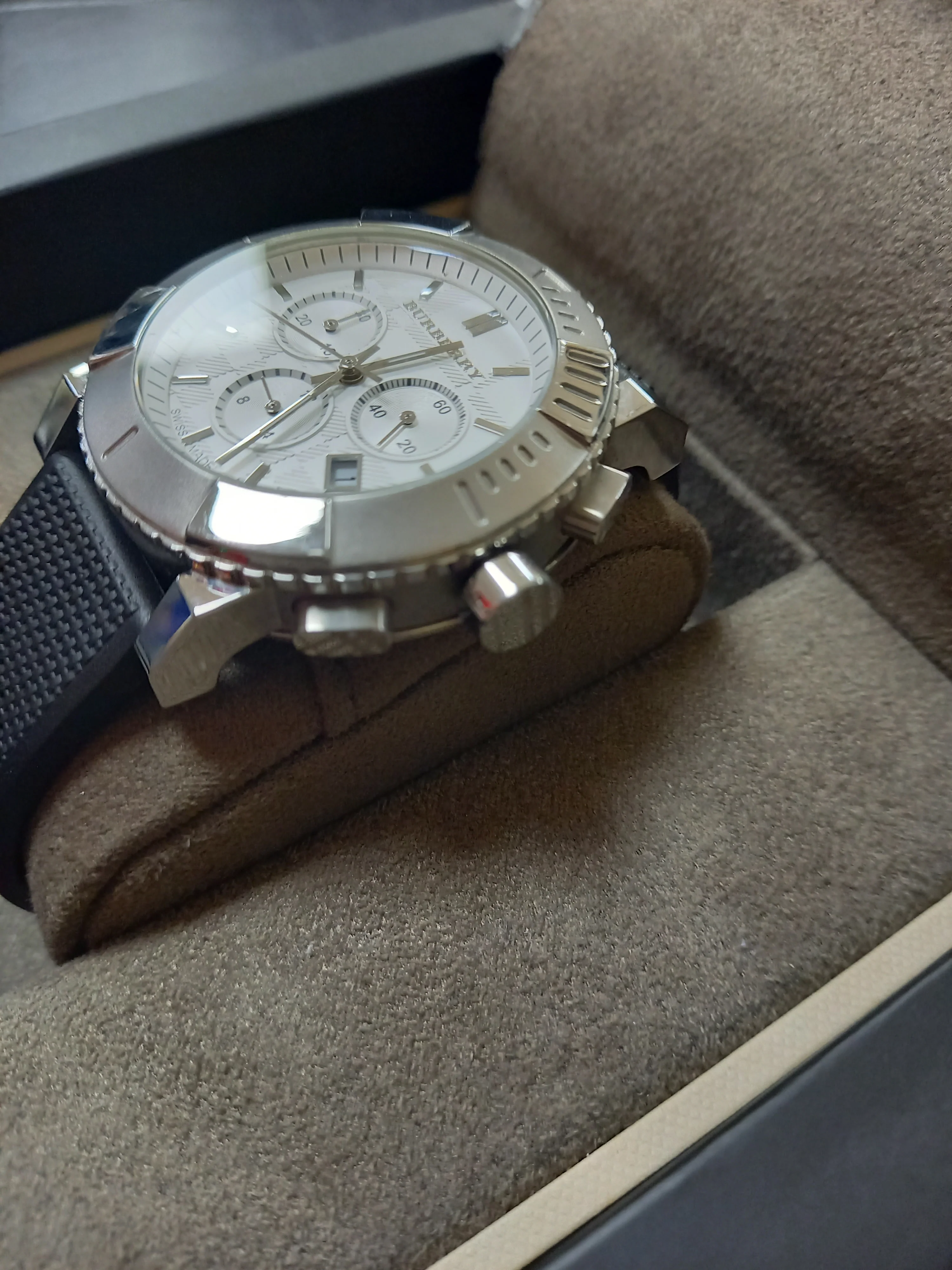BURBERRY MENS WATCH BU2300 - Image 4