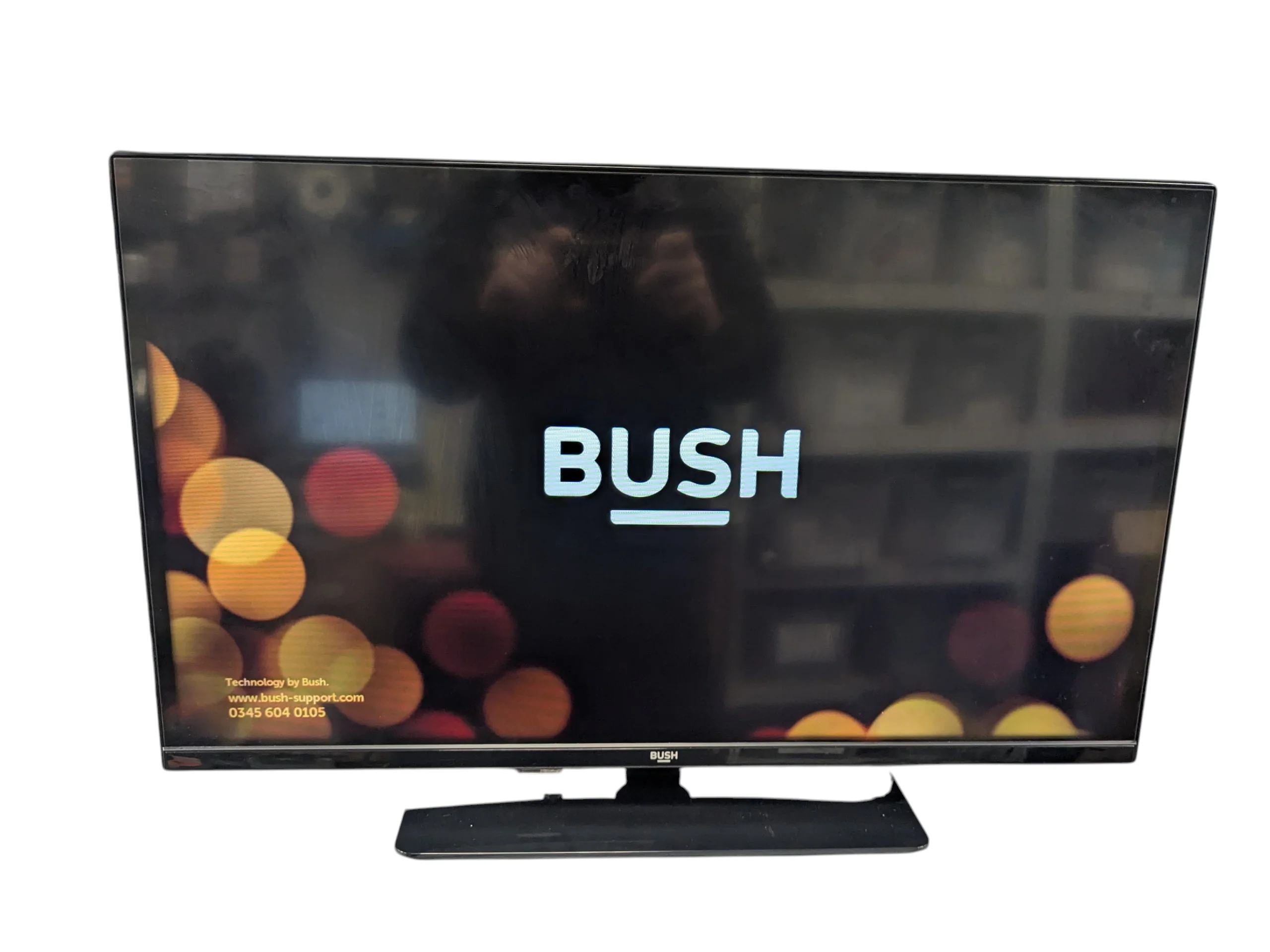 Bush 32 Inch Smart HD Ready TV - Image 2
