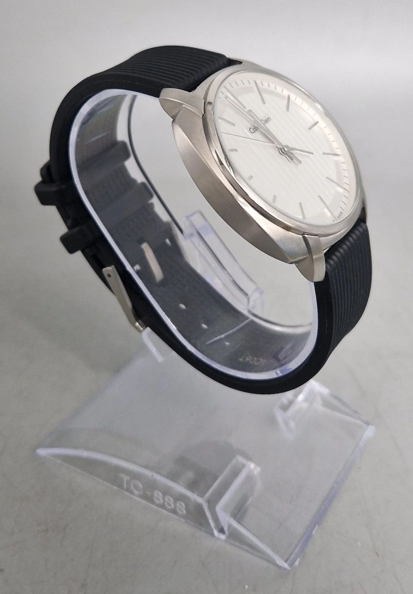 Calvin Klein Watch Boxed *box Damaged* - Image 3