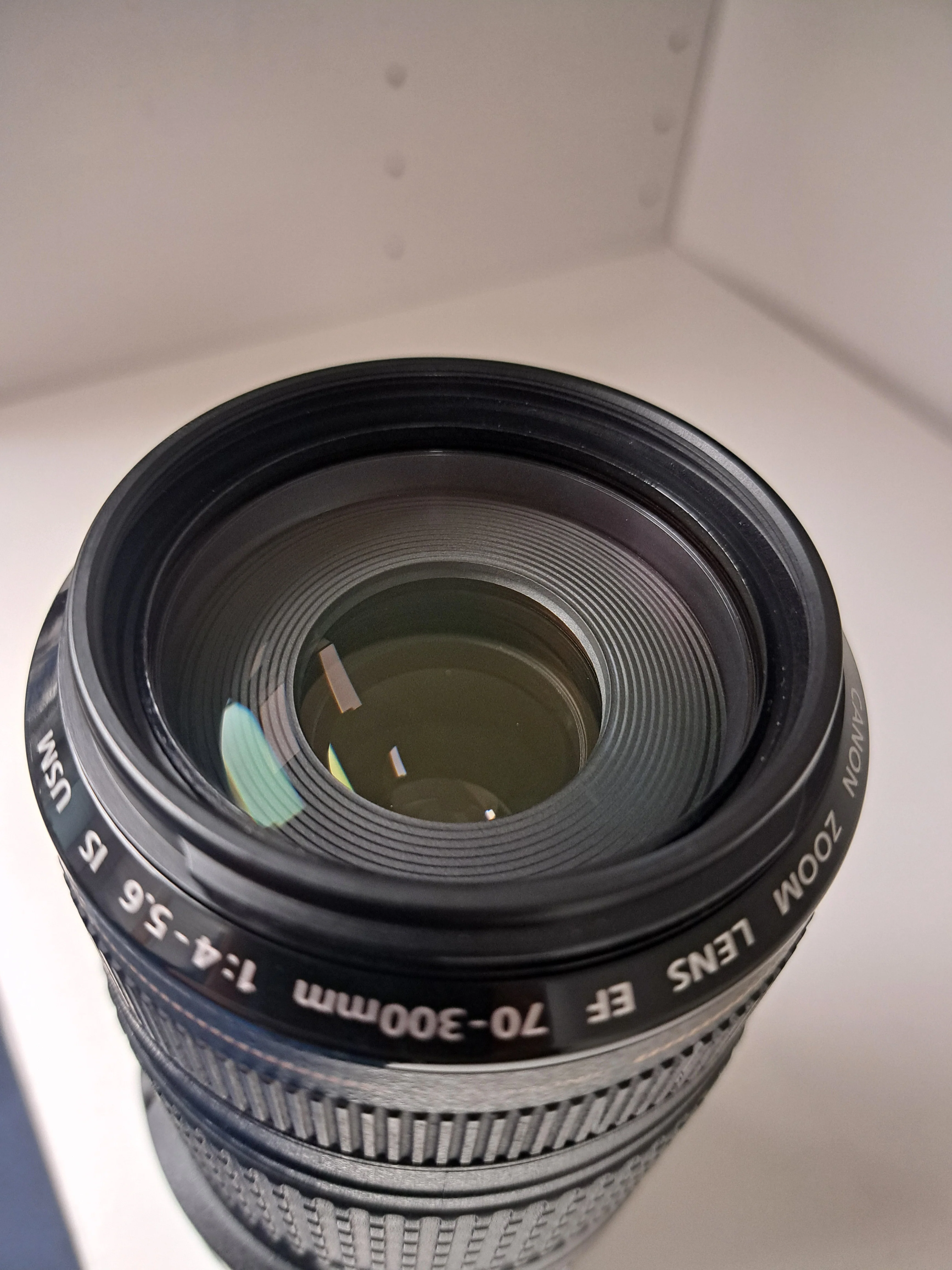 Canon EF 70-300mm f/4-5.6 IS USM Black Lens - Great Yarmouth - Image 3