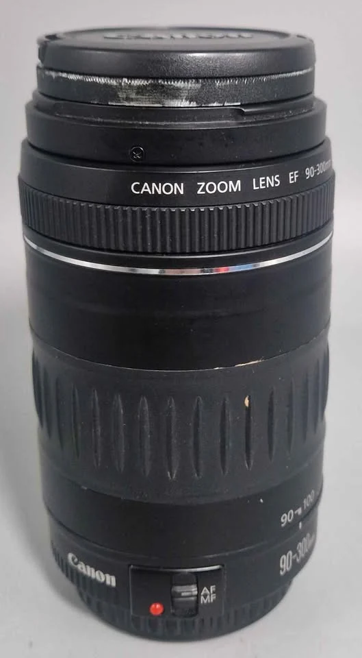 Canon EF 90-300mm f4-.5.6 tele zoom lens - Image 4