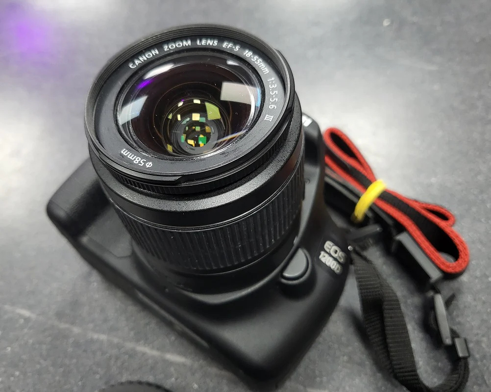 Canon EOS 1200D 18M + 18-55mm f/3.5-5.6 III - Original Battery and Charger - Image 2