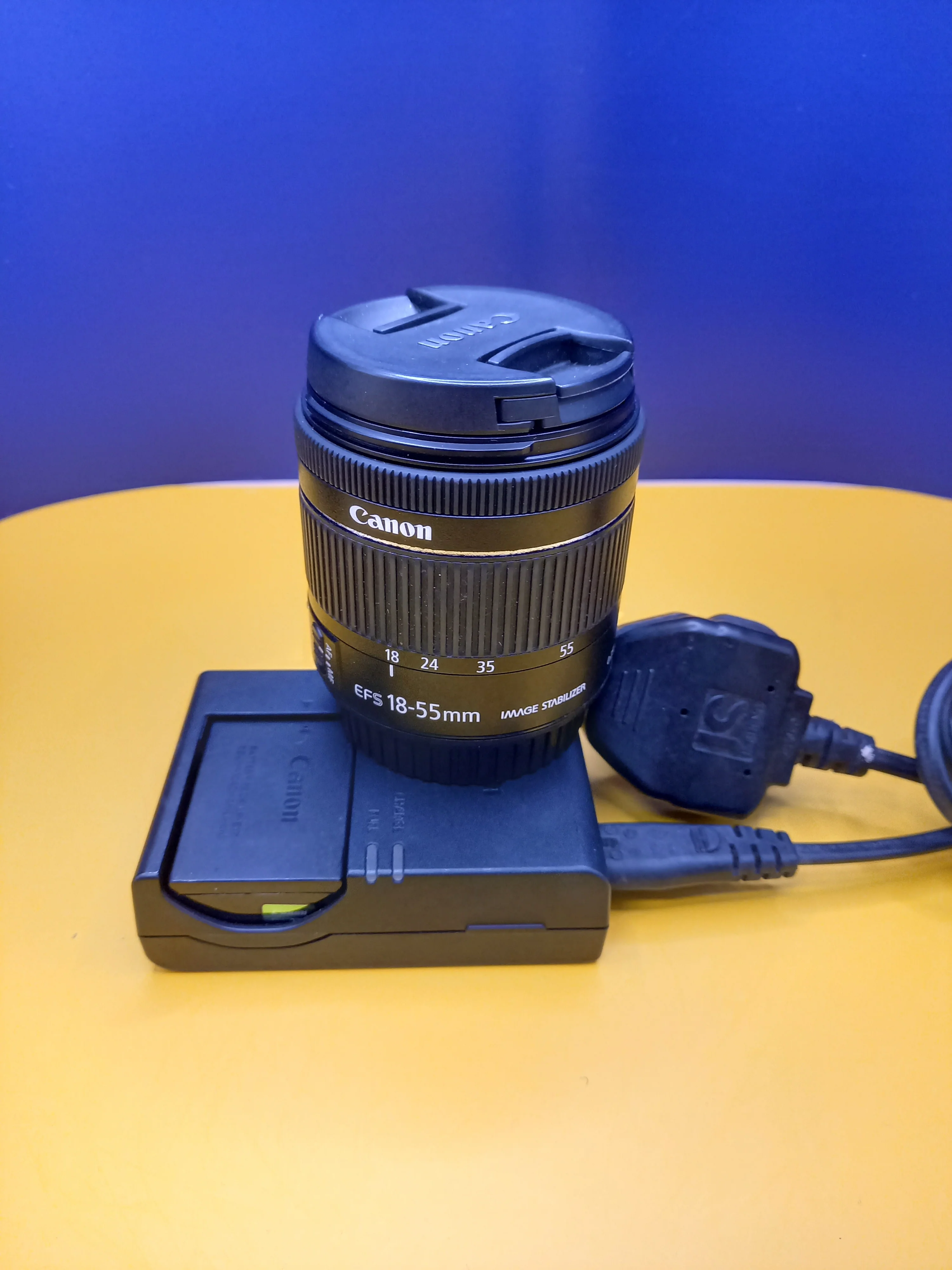 Canon EOS 77D Body + EFS 18-55mm Lens - Image 4