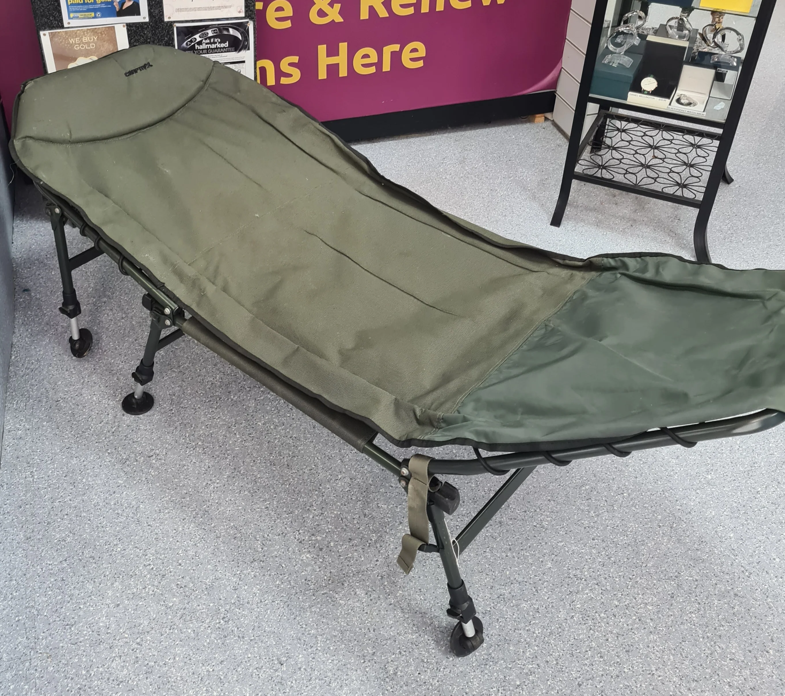 Carptrix Recliner Fishing Arm Chair With Adjustable Legs And Mud Feet, Sold As Seen - Image 3