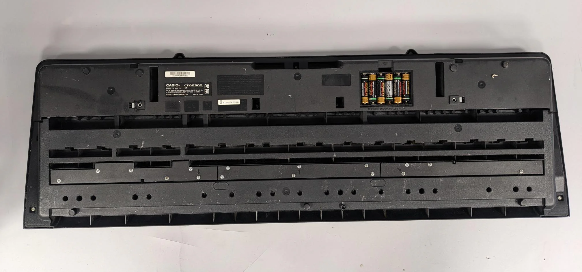 Casio CTK-2300 Portable Keyboard - Image 4