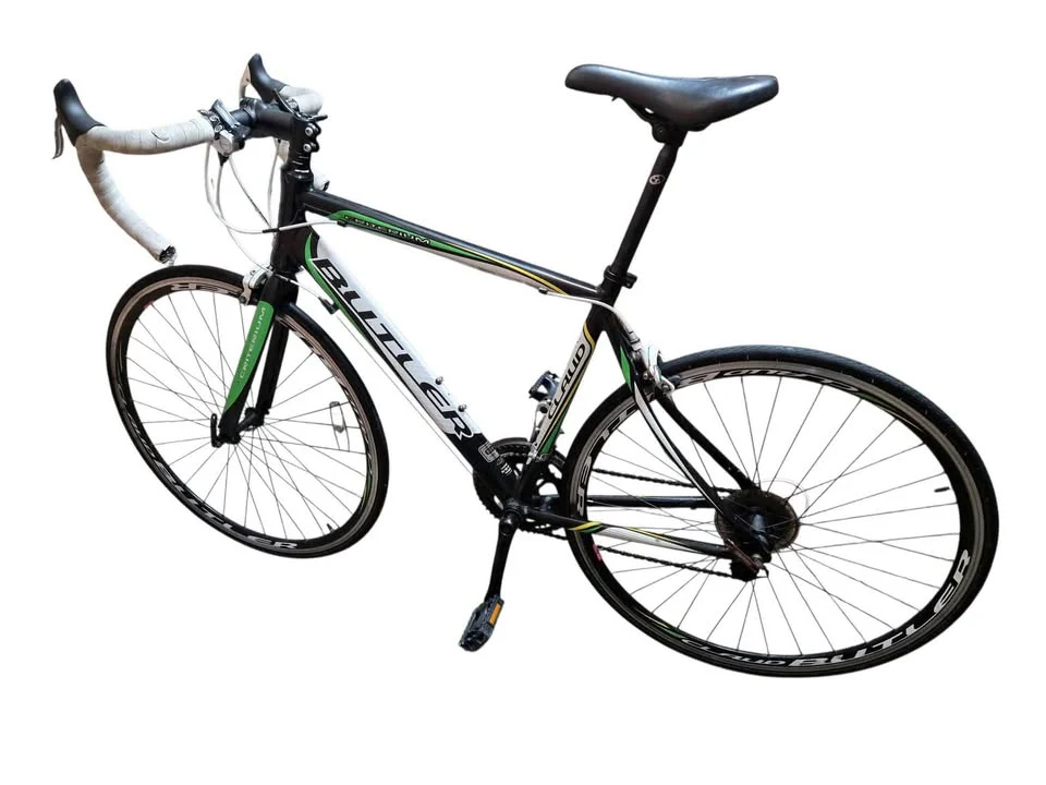 ***SALE*** Claud Butler black Green Road Bike, 28" wheel, 14 speed