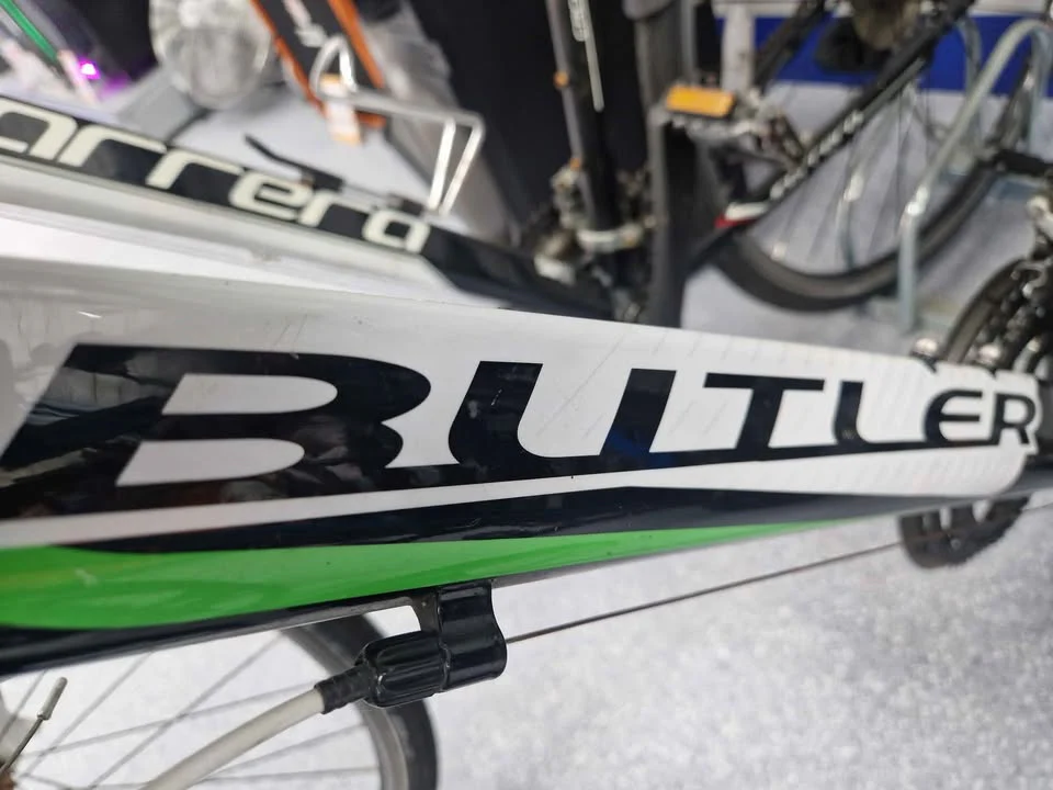 ***SALE*** Claud Butler black Green Road Bike, 28" wheel, 14 speed - Image 2