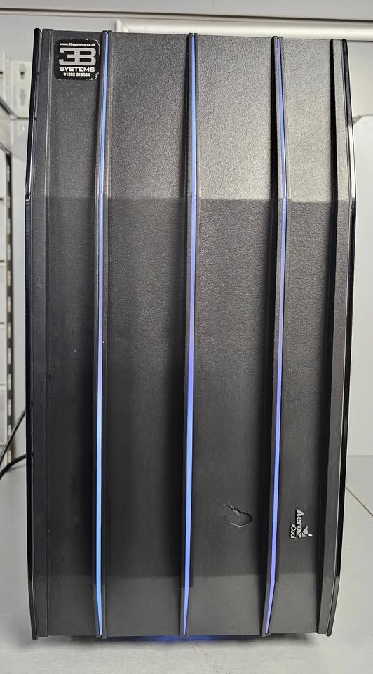 ** Collection Only ** Custom Gaming PC ASRock i7-9700F / 16GB Ram / 4TB HDD / 256GB SSD / Nvidia GeForce GTX 1650 Win 11 - Image 2
