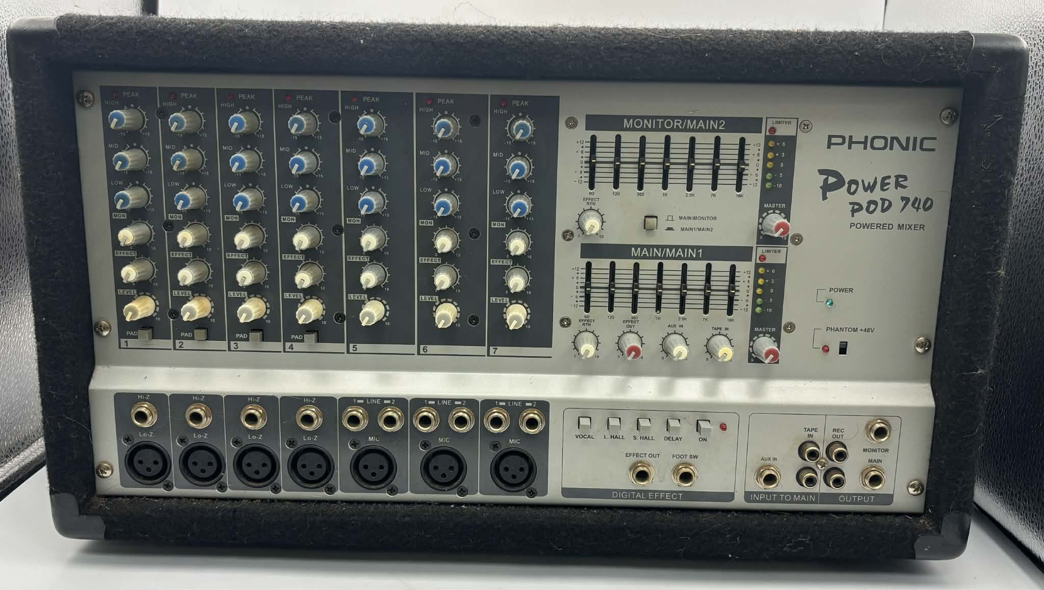 * COLLECTION ONLY* Phonic Powerpod 740 Plus 2X220W 7-Channel Powered Mixer And Effects