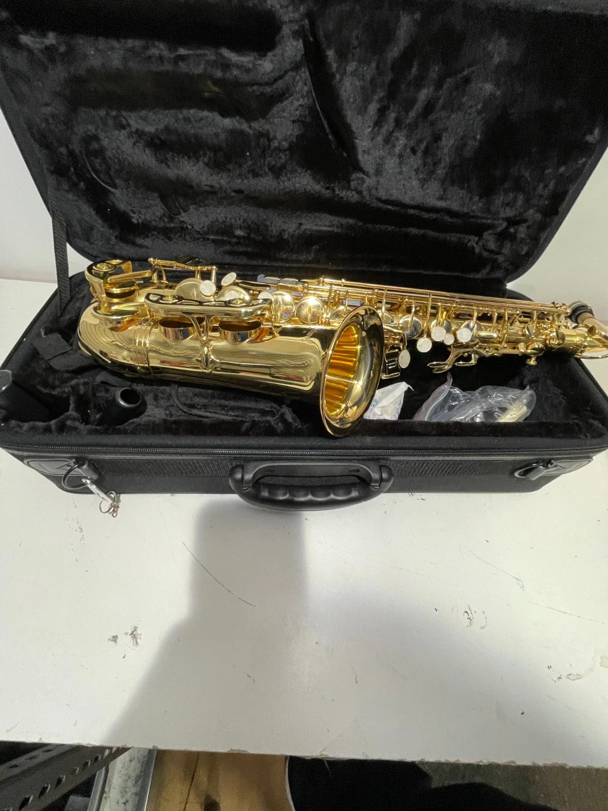 CONN-SELMER AVANT DAS 180 ALTO SAXOPHONE - Image 2