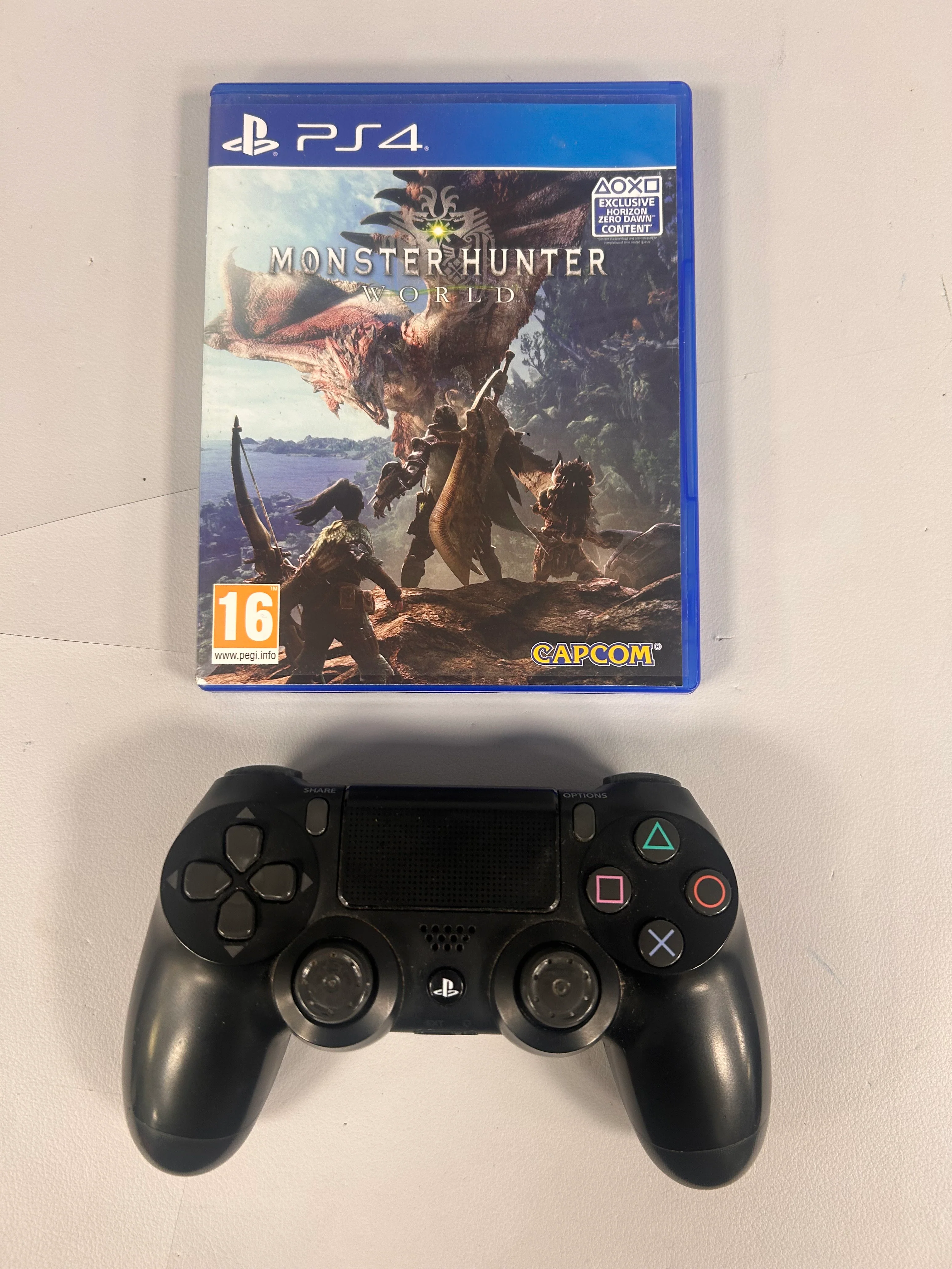 Console Sony PlayStation 4 1TB - Monster Hunter Worlds Package - Image 4