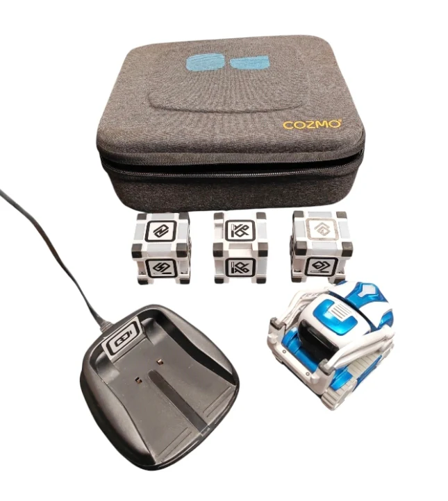 Cozmo Bot w/case**Unboxed** - Image 2