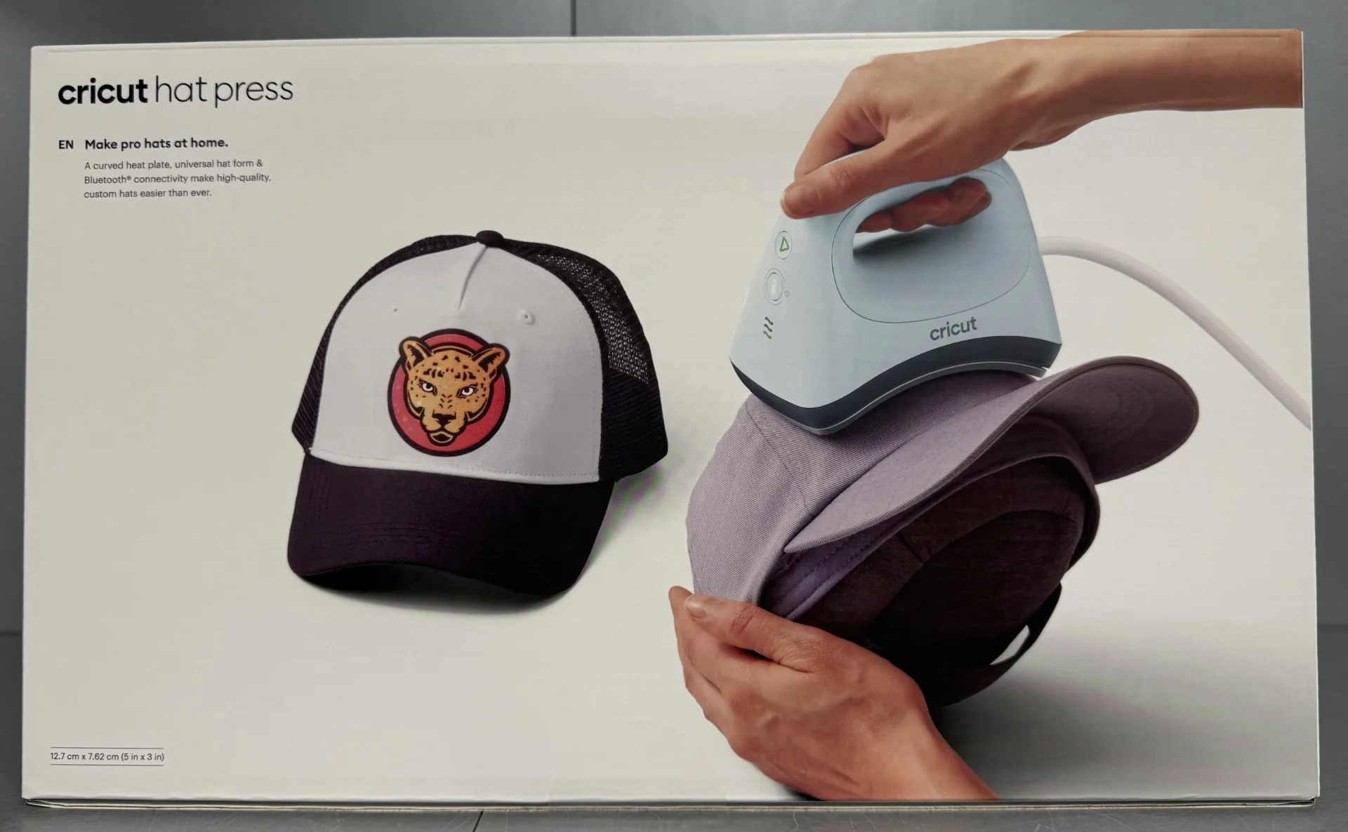 **Sale** Cricut Hat Press – Smart Heat Press for Hats ** Brand New ** - Image 3