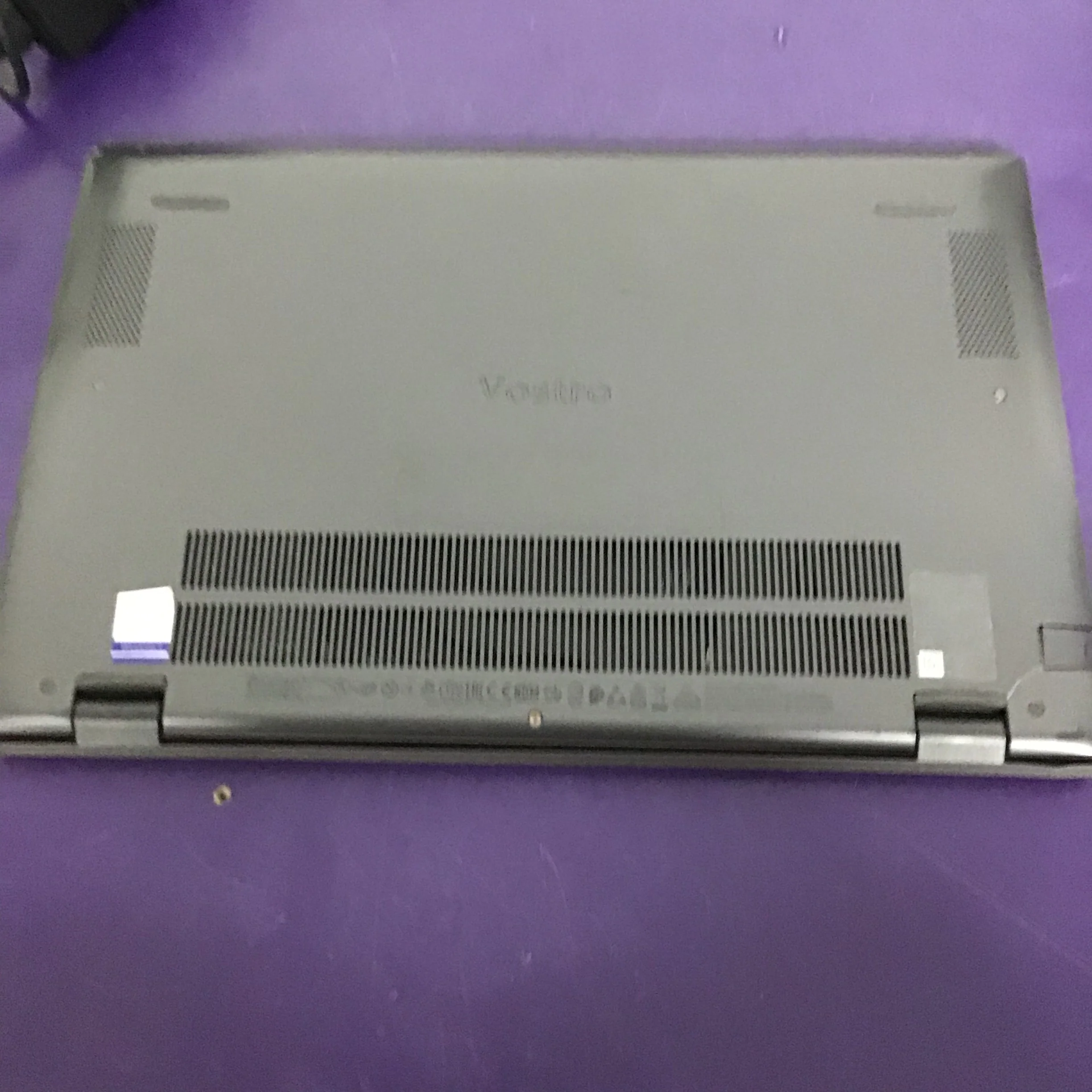 Dell Laptop Vosto 5402 - Image 3