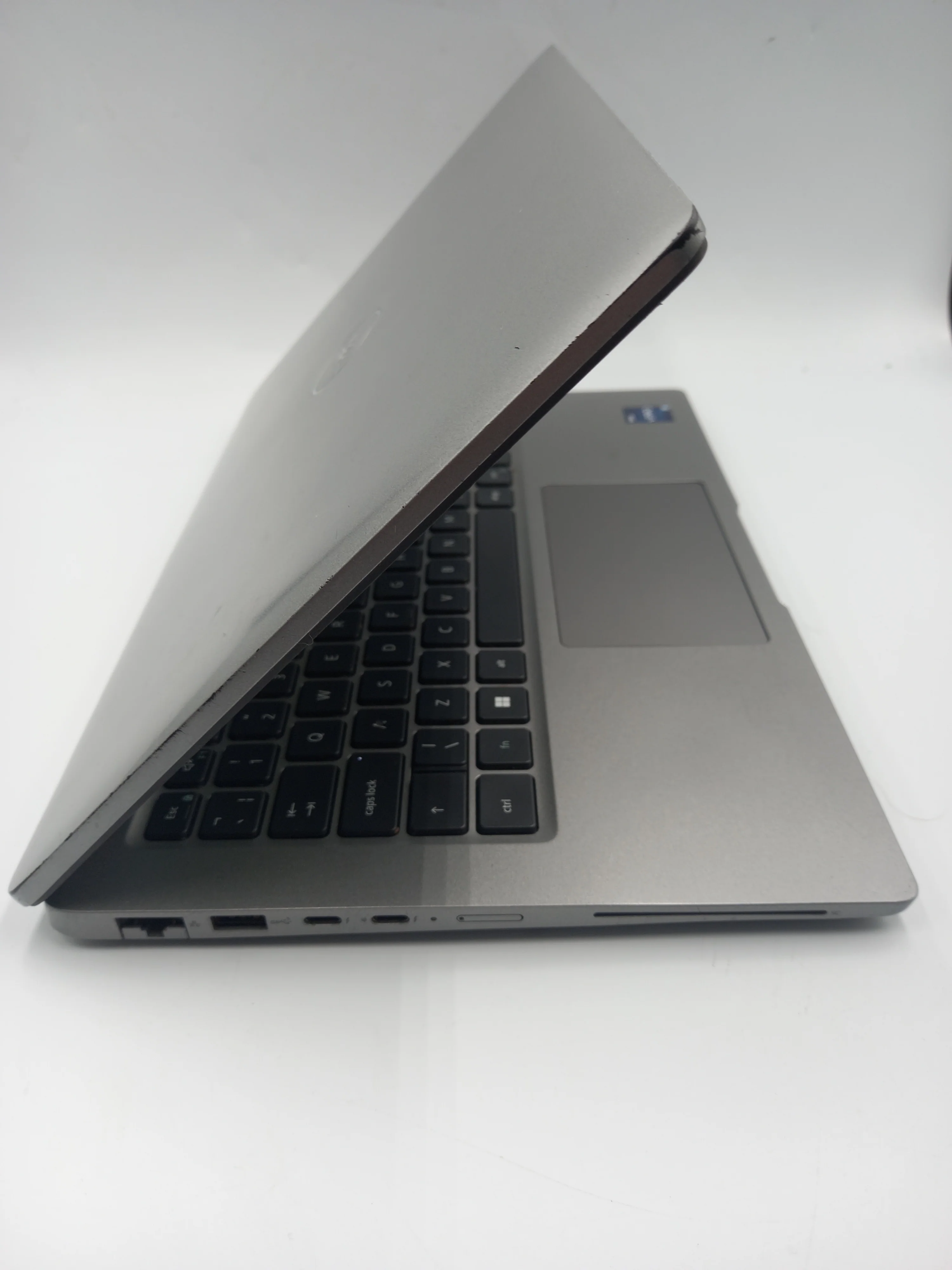 Dell Latitude 5440/i5-1345U/16GB Ram/256GB SSD/14"/W10 - Image 3