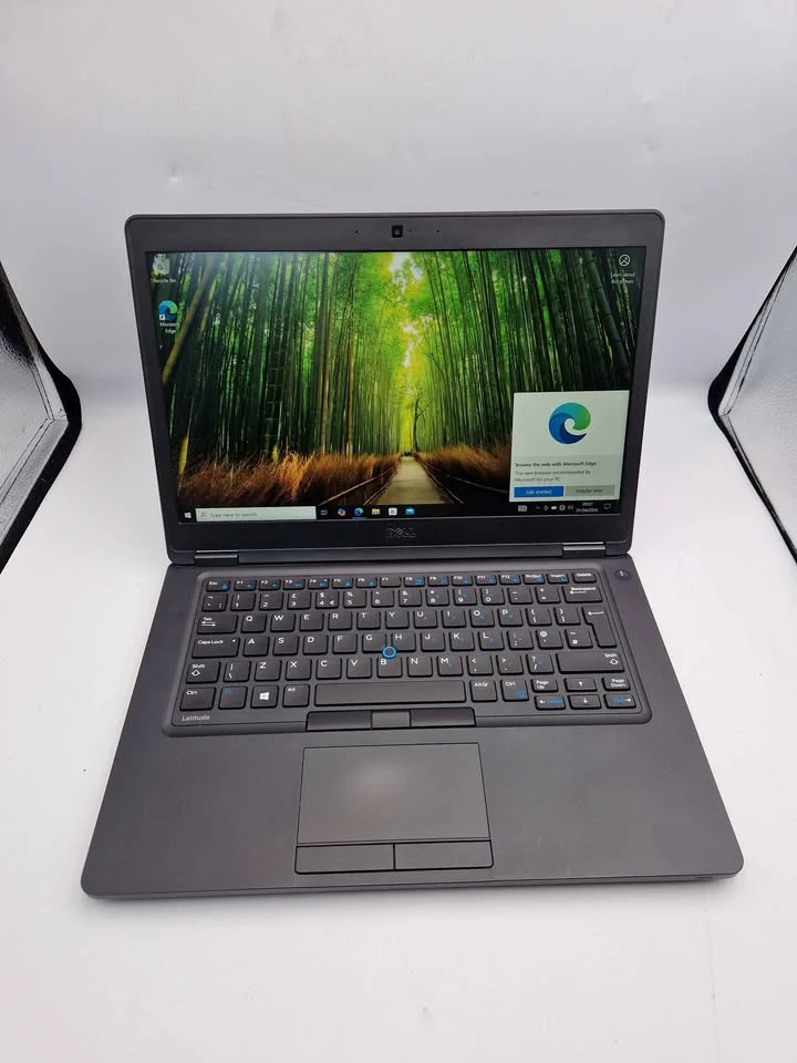 **DEAL** Dell Latitude 5440 Laptop – Intel i5-1345U - 8GB RAM - 512GB SSD - 14" Display - Windows 10 Pro
