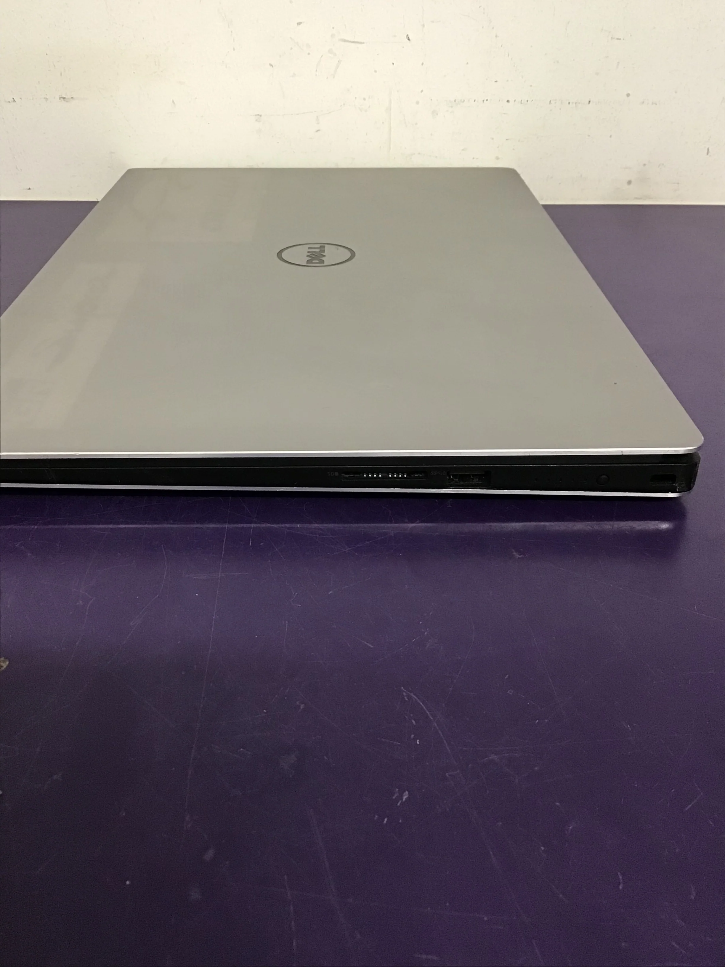 Dell XpS 15 Laptop - Image 3