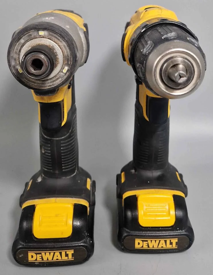 DeWalt 10.8v Bundle dcf815 impact and dcd710 combi 2x batteries and charger - Image 3
