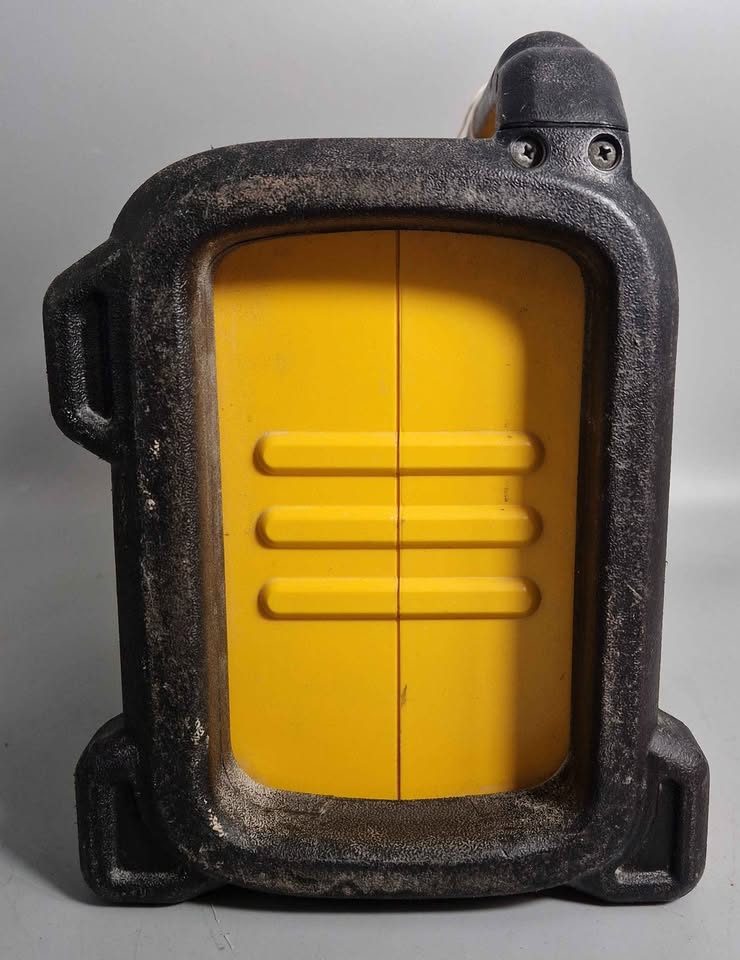 Dewalt 18v DCR021-XJ Radio Bluetooth Speaker Body Only *collection only* - Image 3