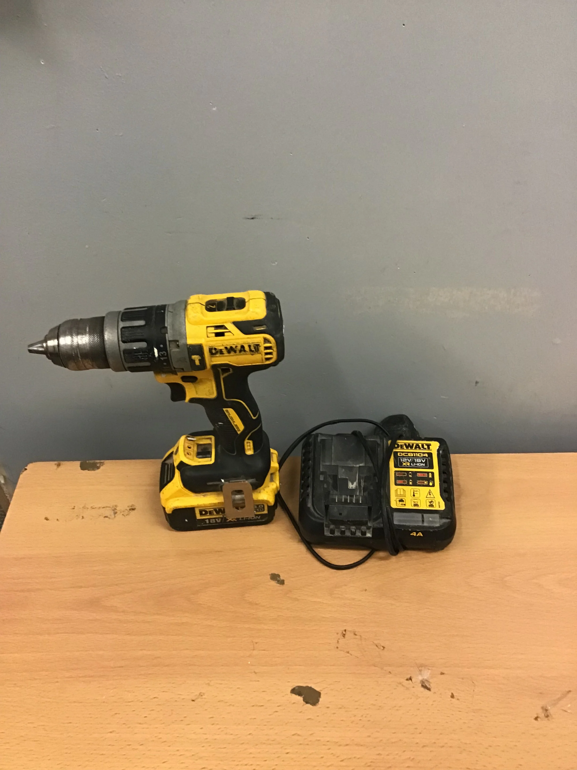 DeWalt Cordless Drill - Image 2