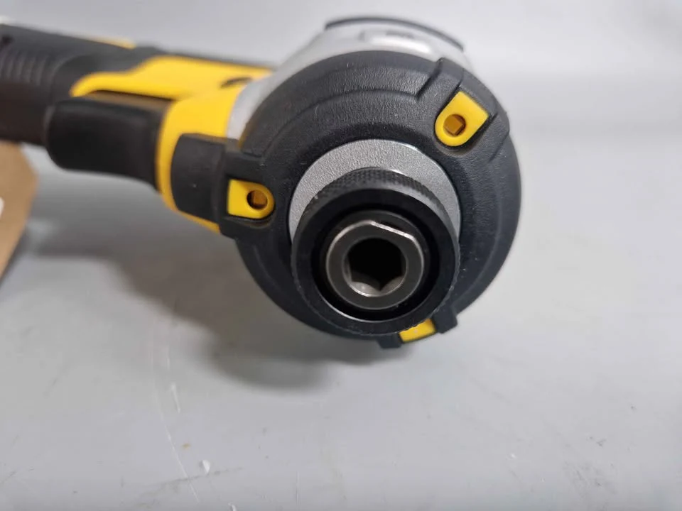 Dewalt DCF887 brushless impact drill body only - Image 4