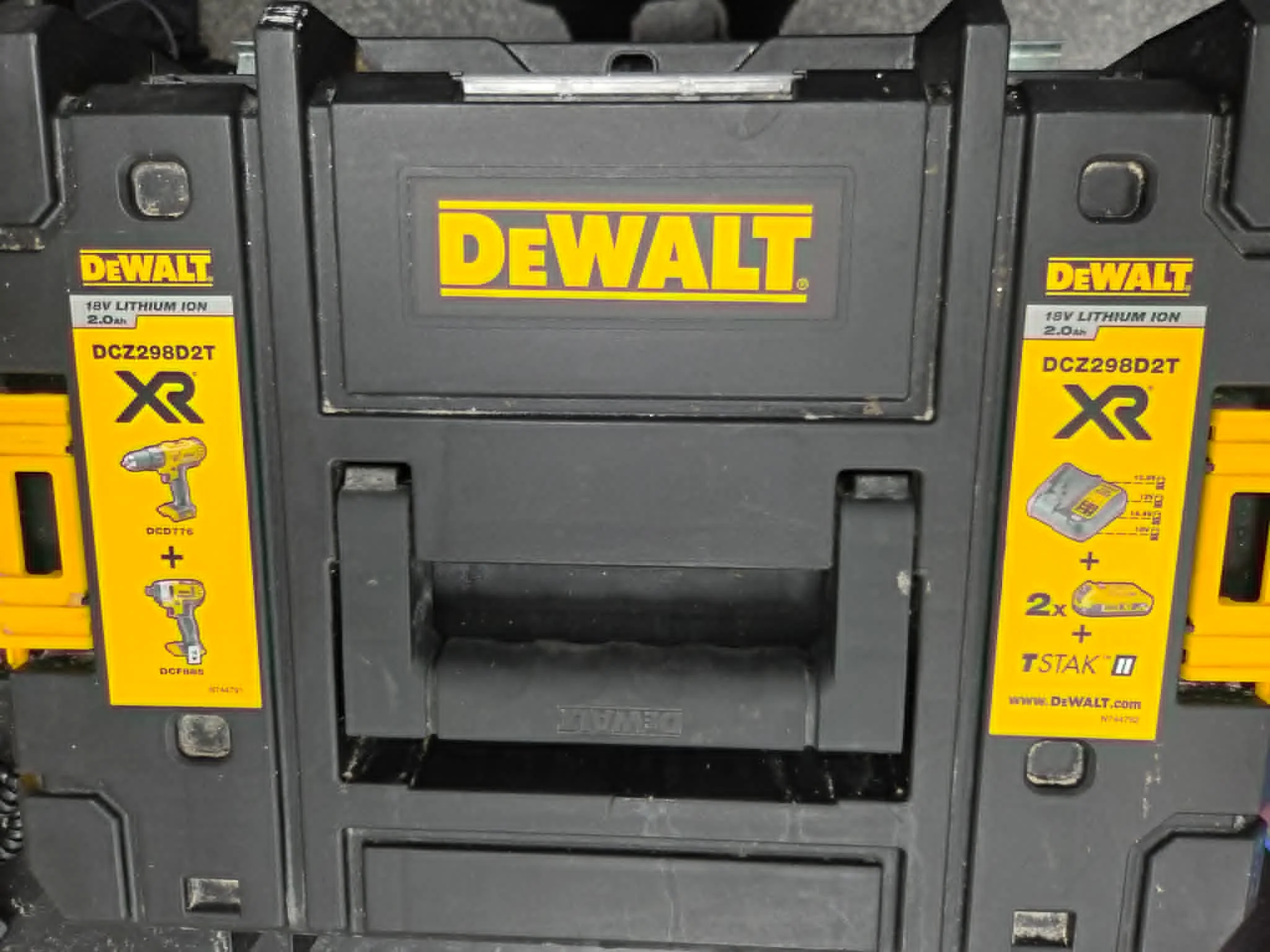 DEWALT DCZ298D2T-SFGB 18V 2 x 2.0Ah Li-Ion XR Cordless Combi Drill & Impact Driver Twin Pack - Image 4