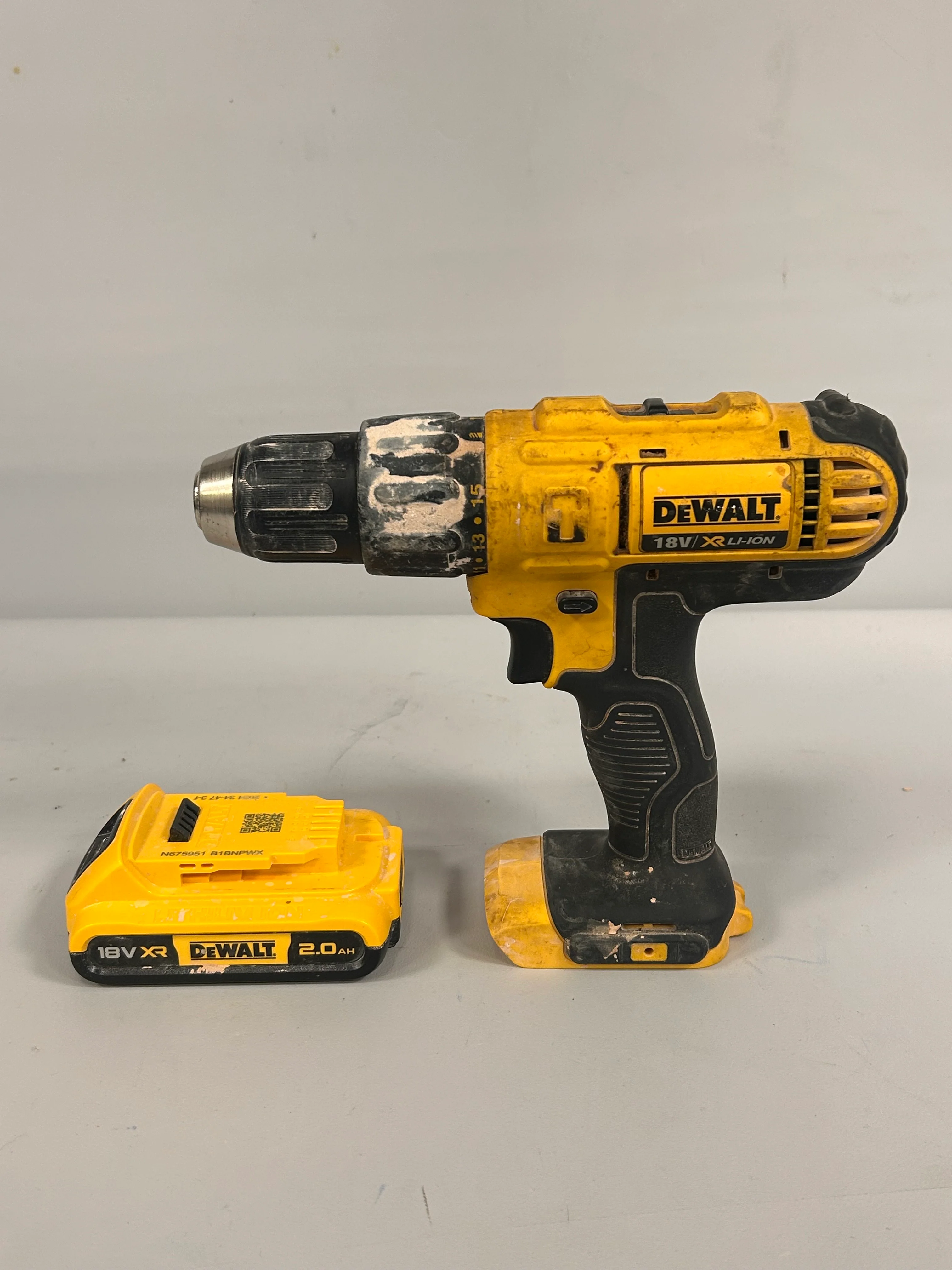 Dewalt Xr 18V Li-Ion Brushed Cordless Combi Drill - Image 2