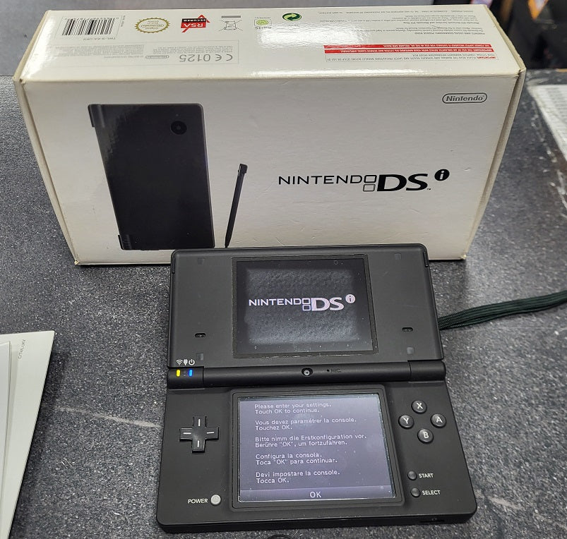 DSi Console - Black - Boxed